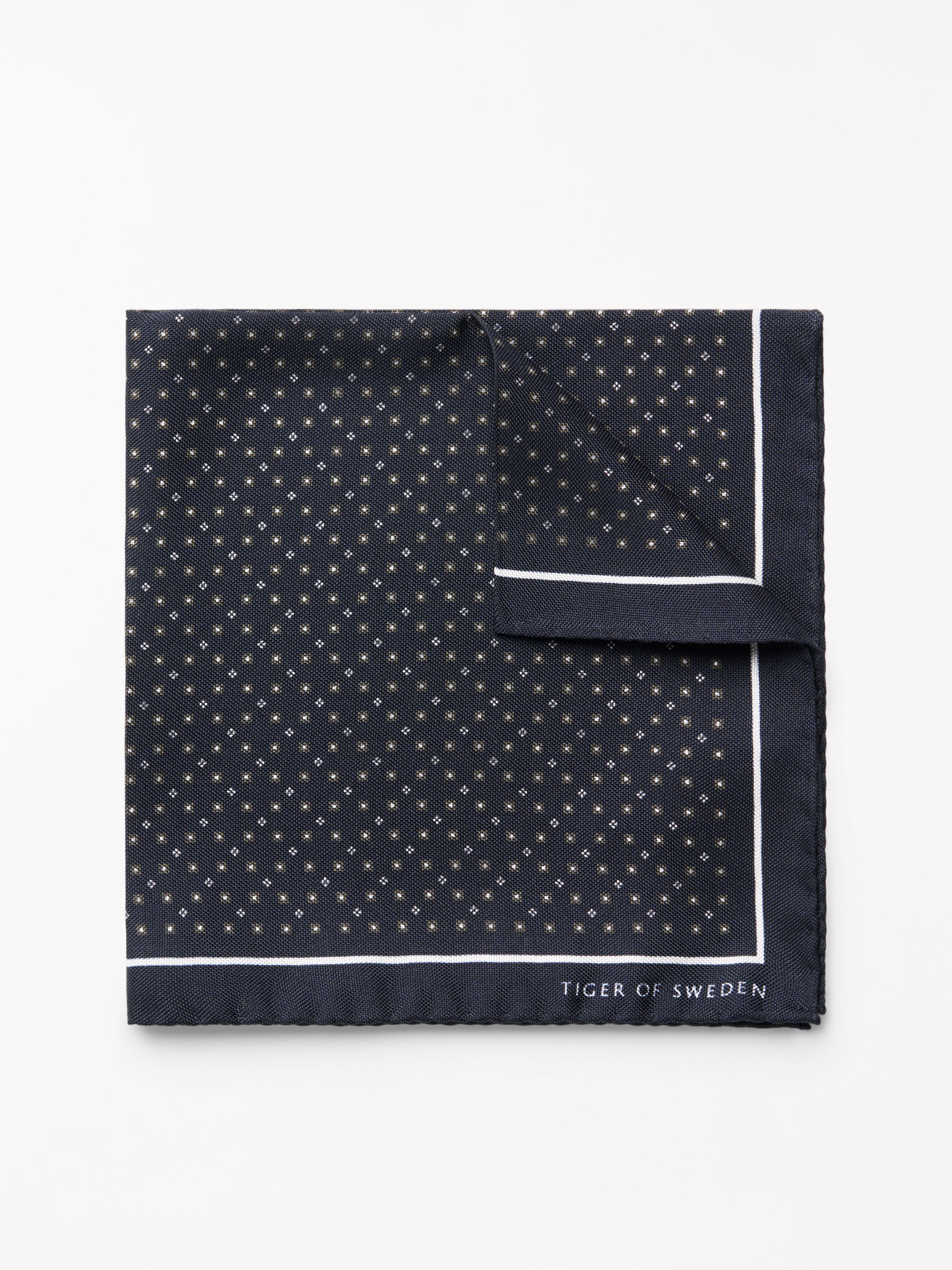 Quadra Patterned Handkerchief