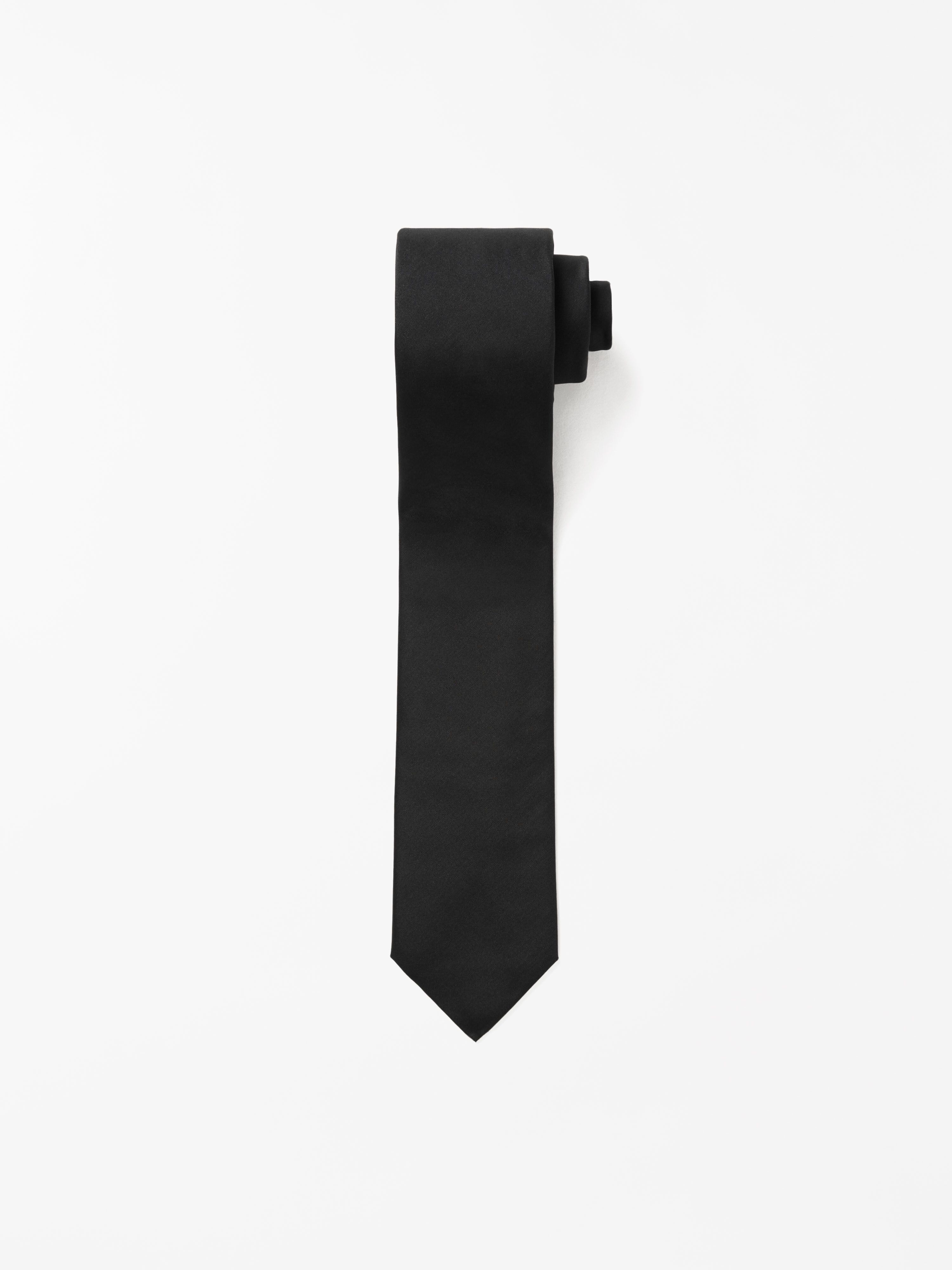 Krus Necktie