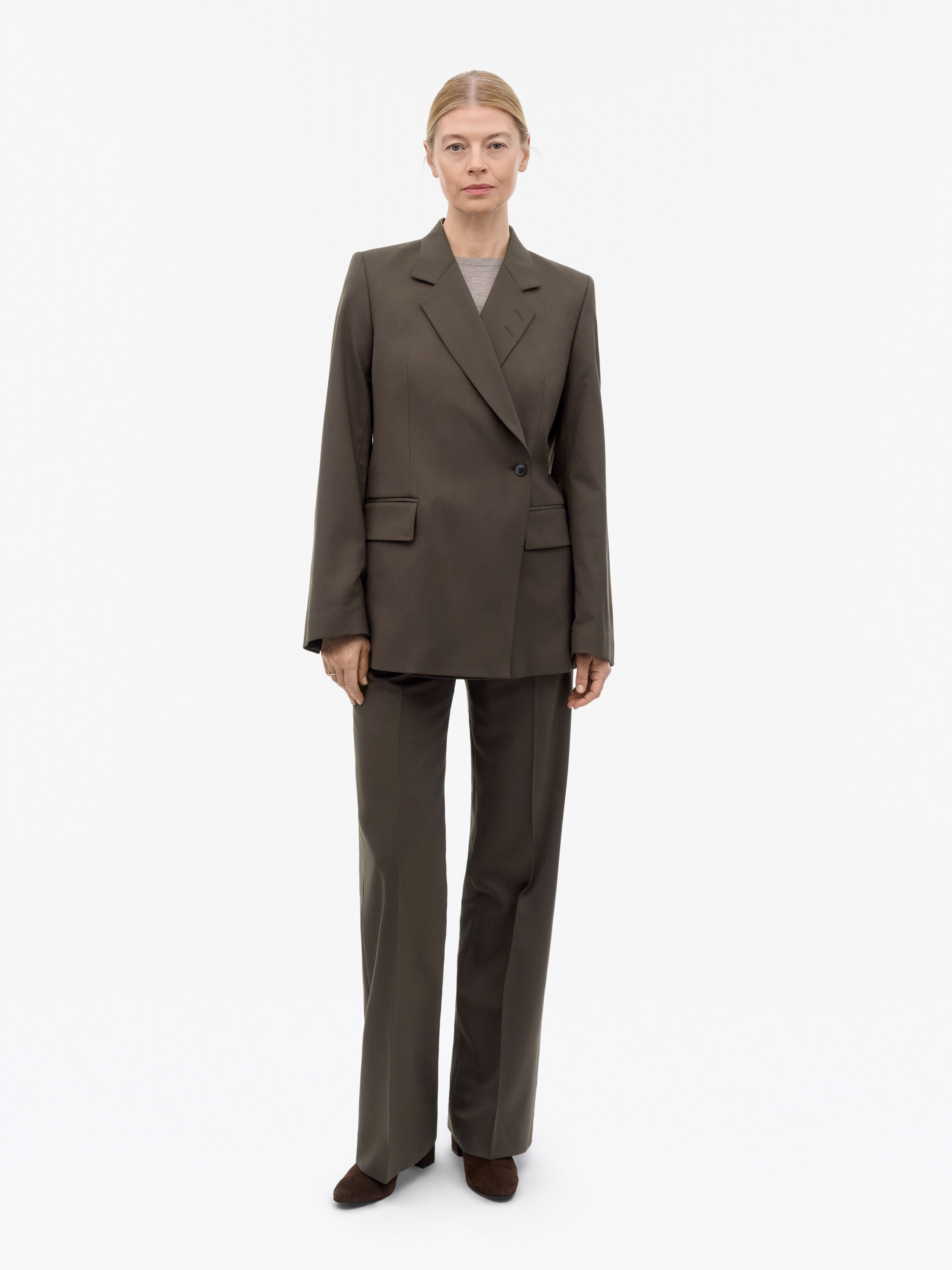 Eliwiraa Brown Wool Suit
