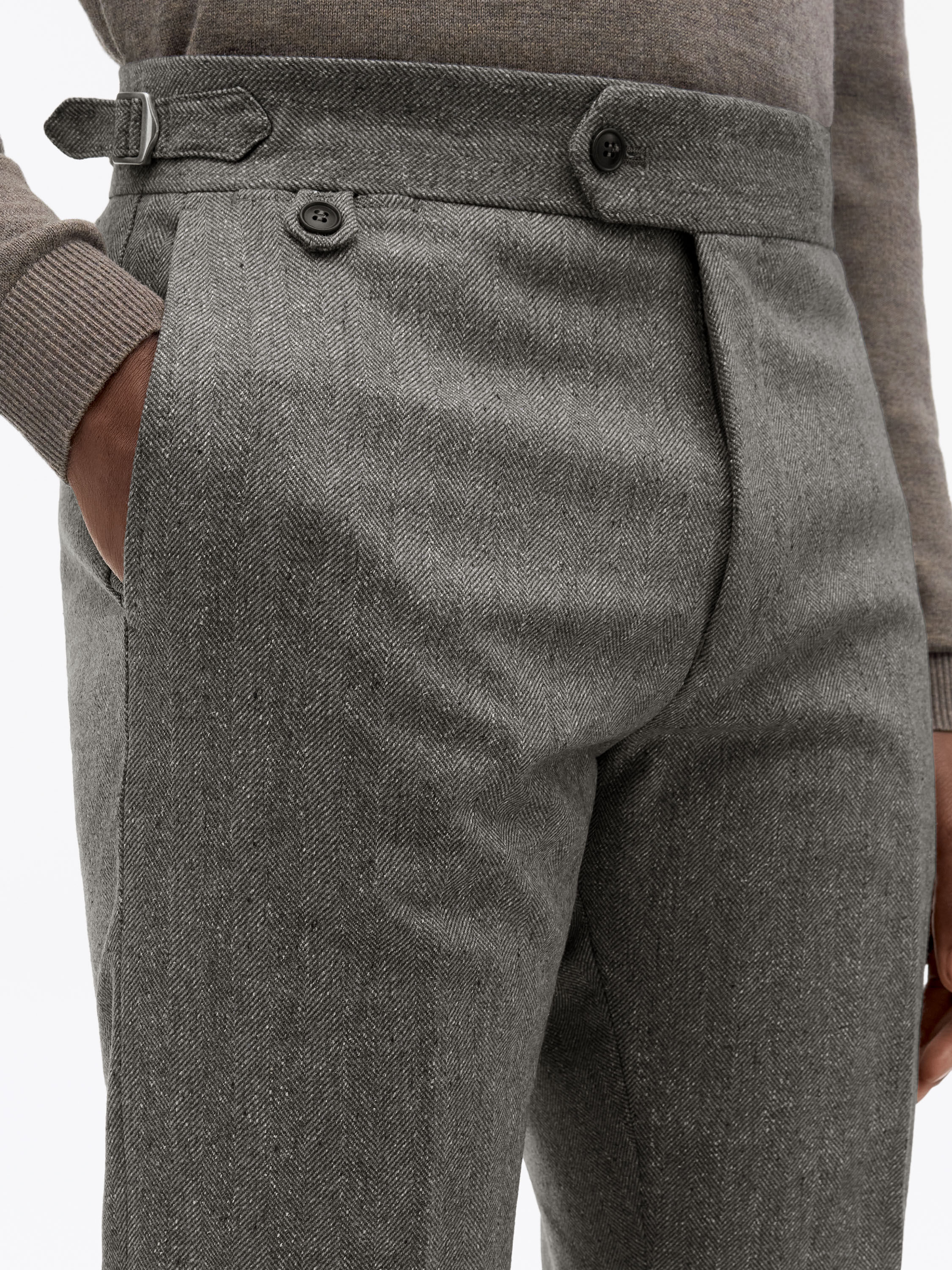 Justin P Herringbone Suit