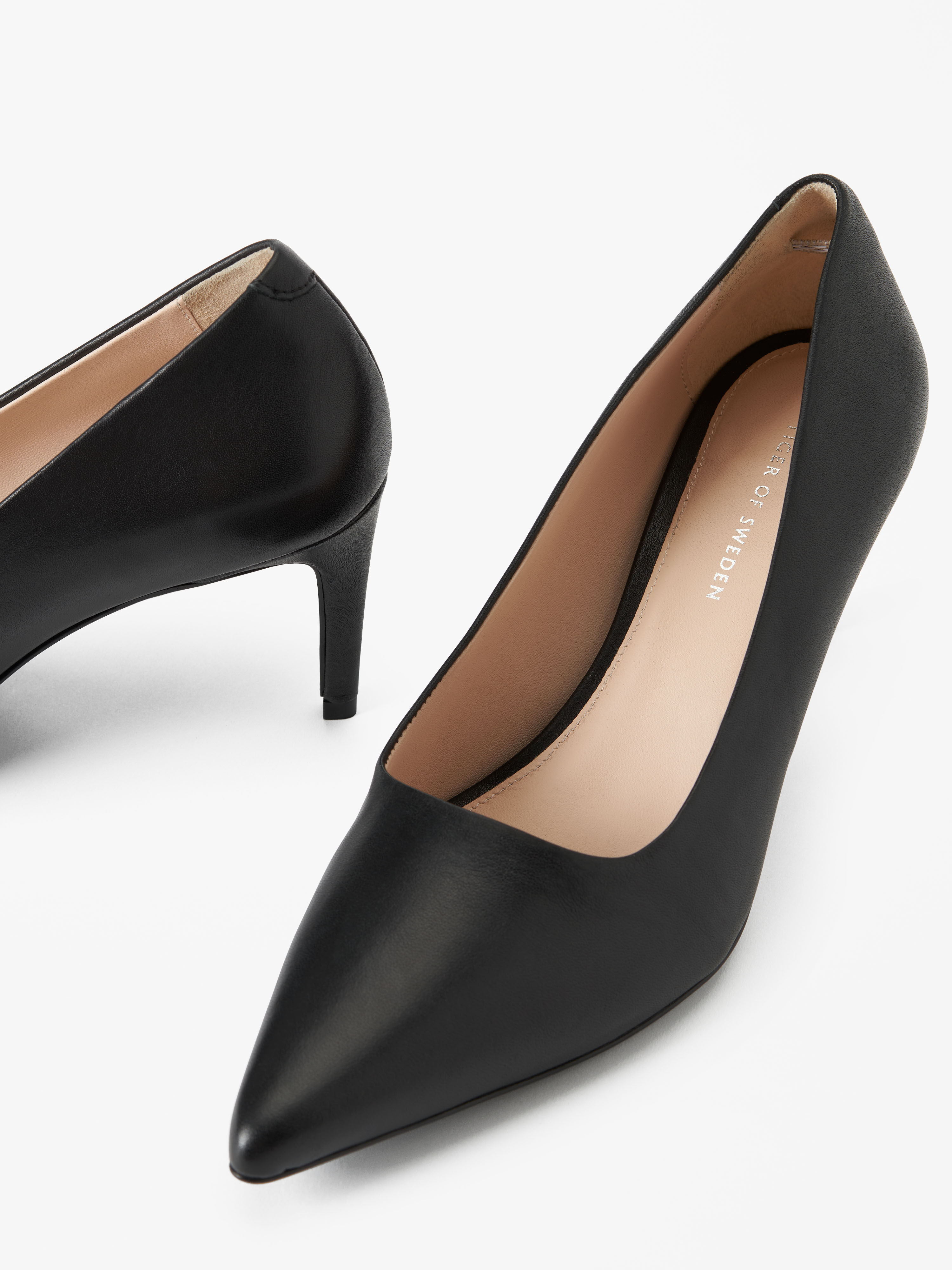Cliniala Leather Pumps