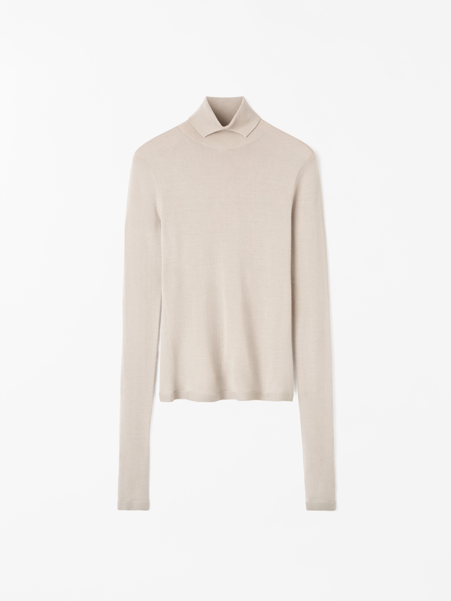 Aminha Sweater