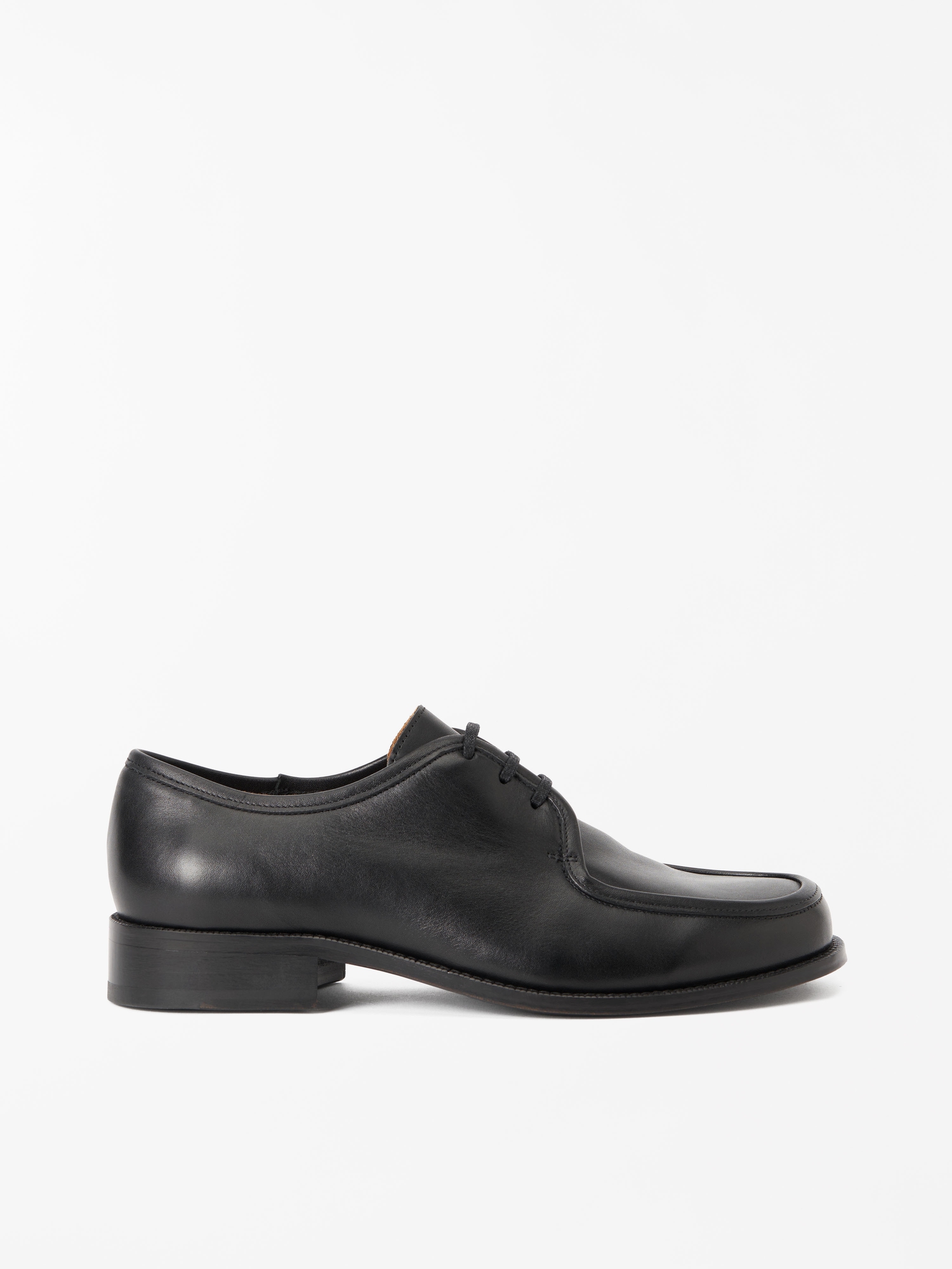 Saxu Shoes