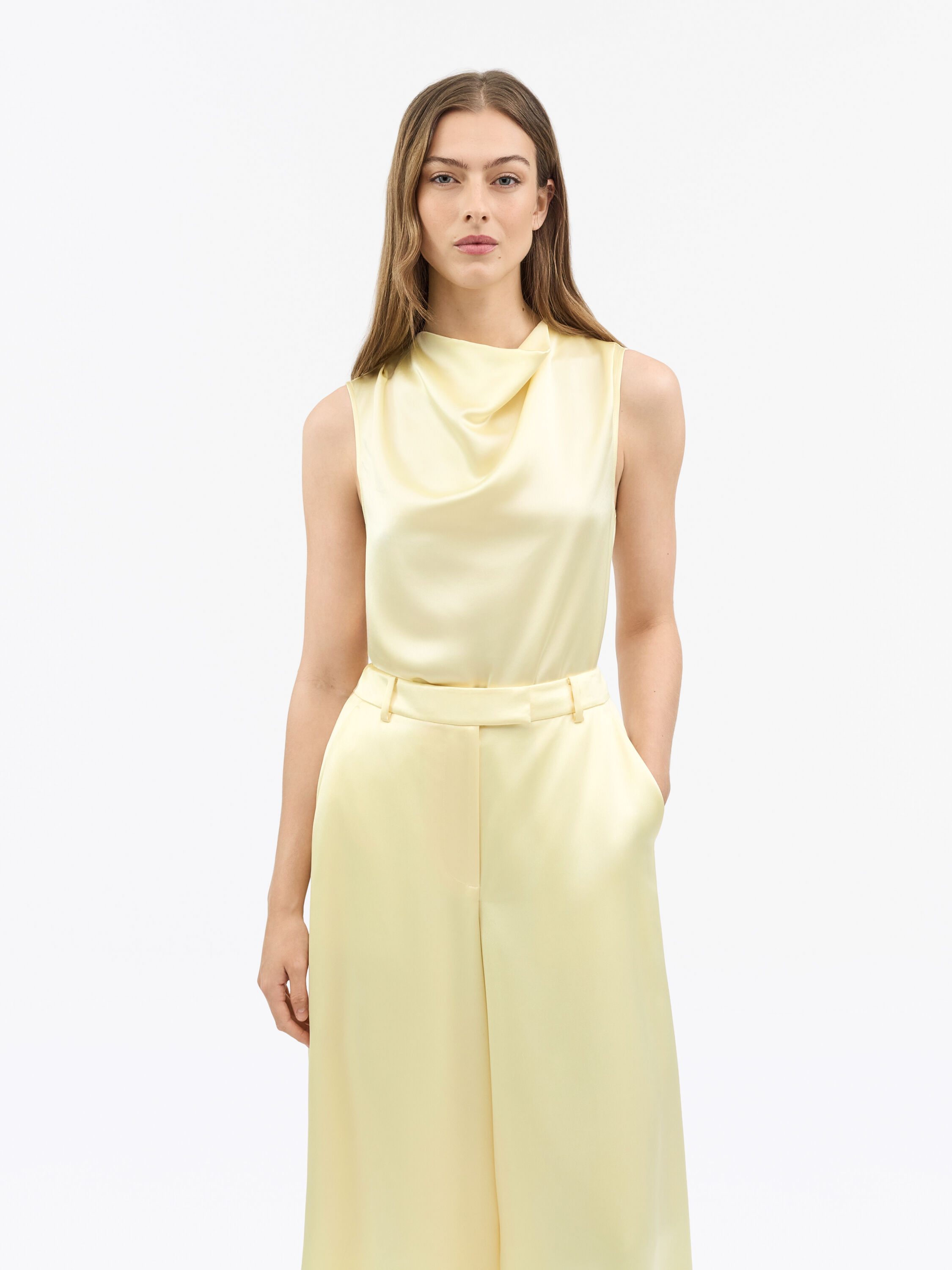 Haut Drap&eacute; en Satin Lian