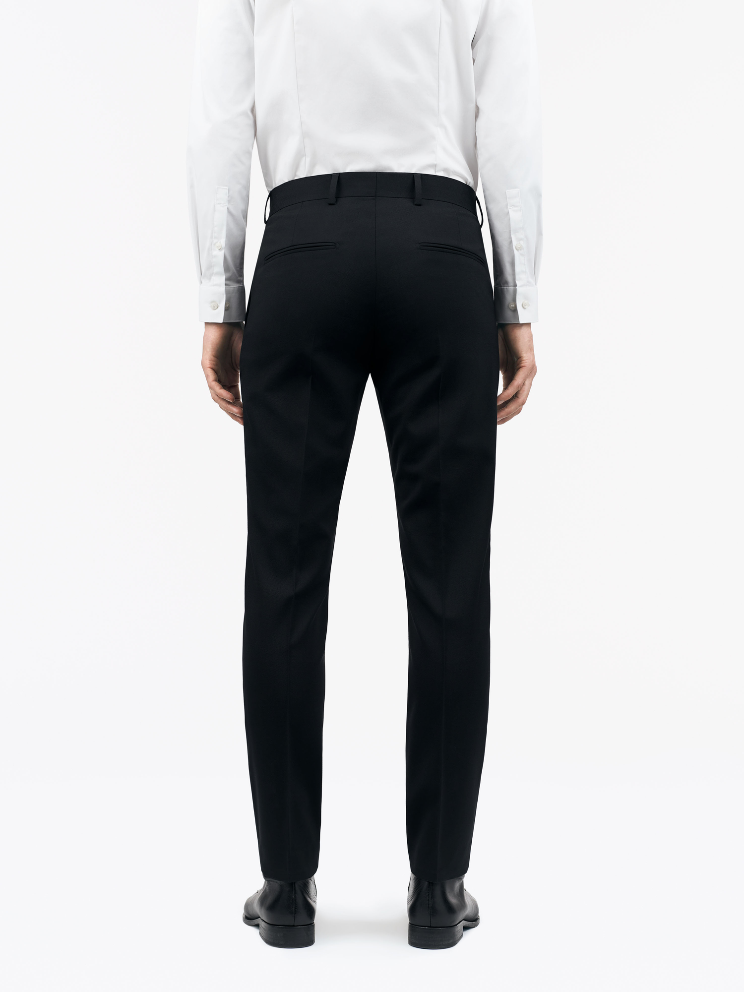 Jerrett Suit