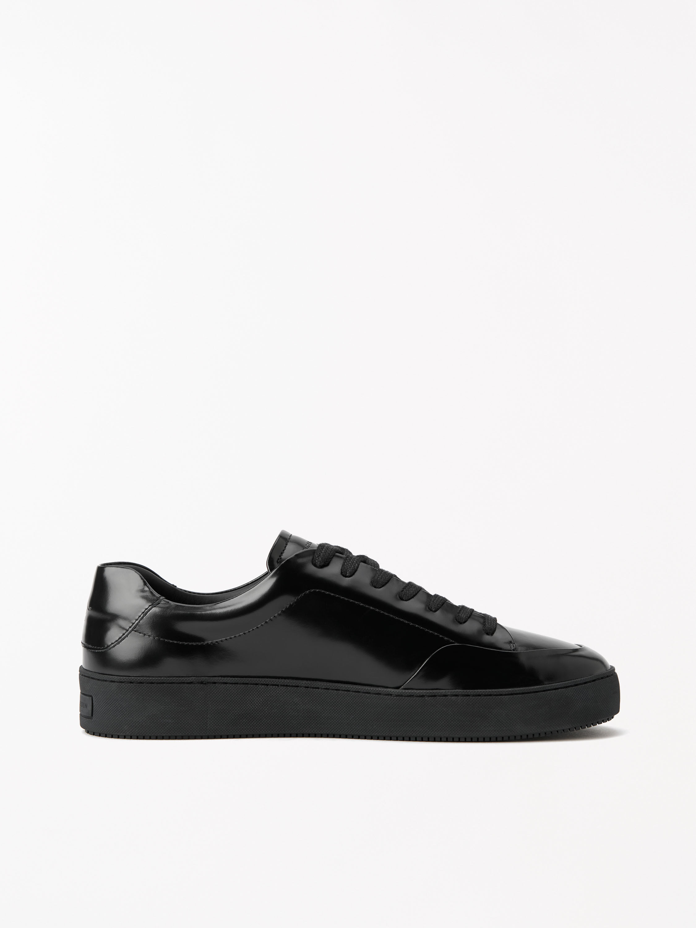 Sinny High-Shine Sneakers