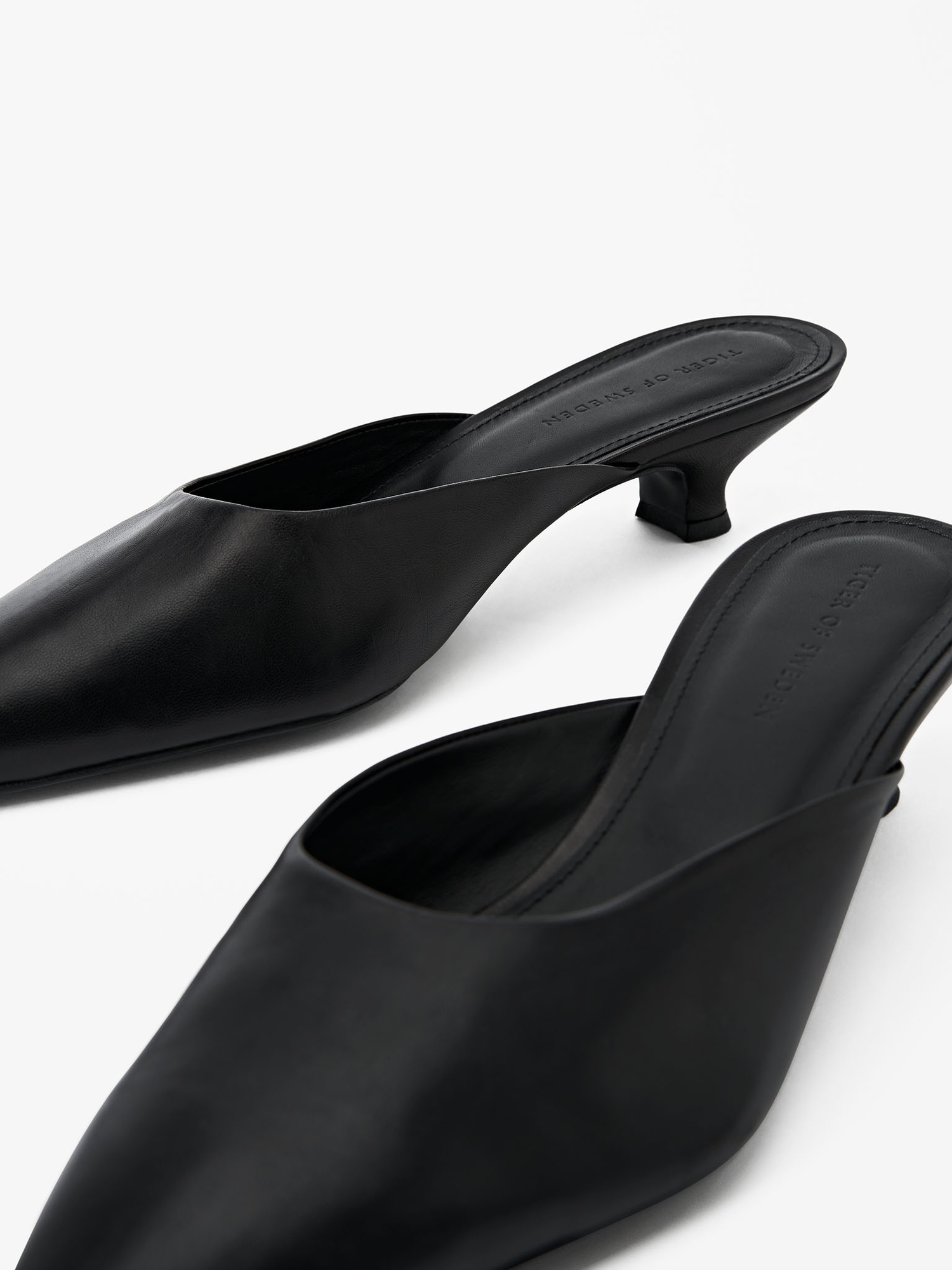 Liara Mules