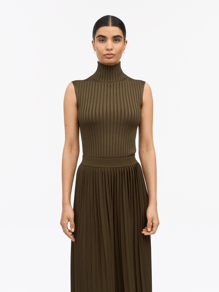 Isabella Mock-Neck Knit Vest