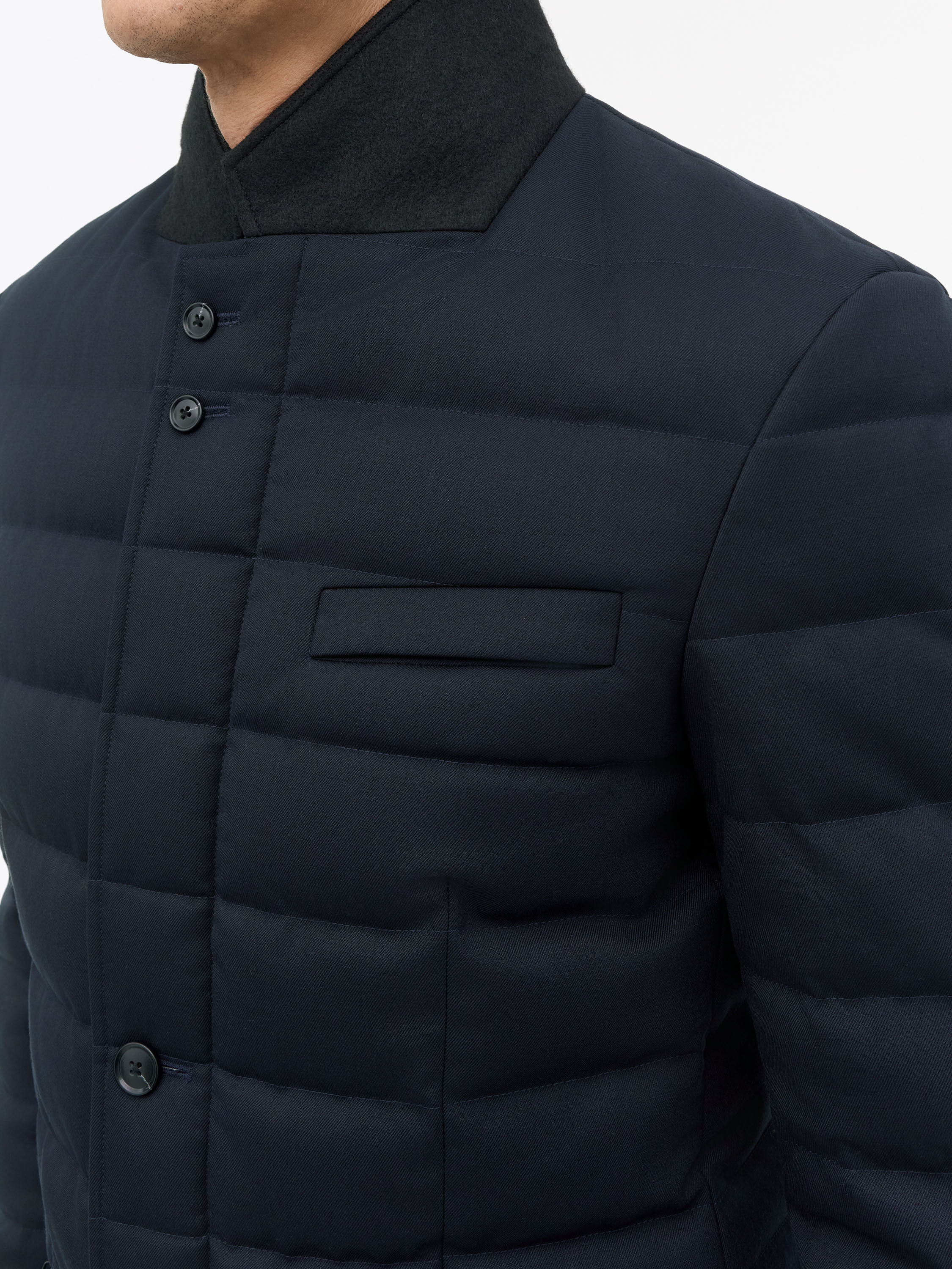 Edwin RDS Taillierte Daunenjacke