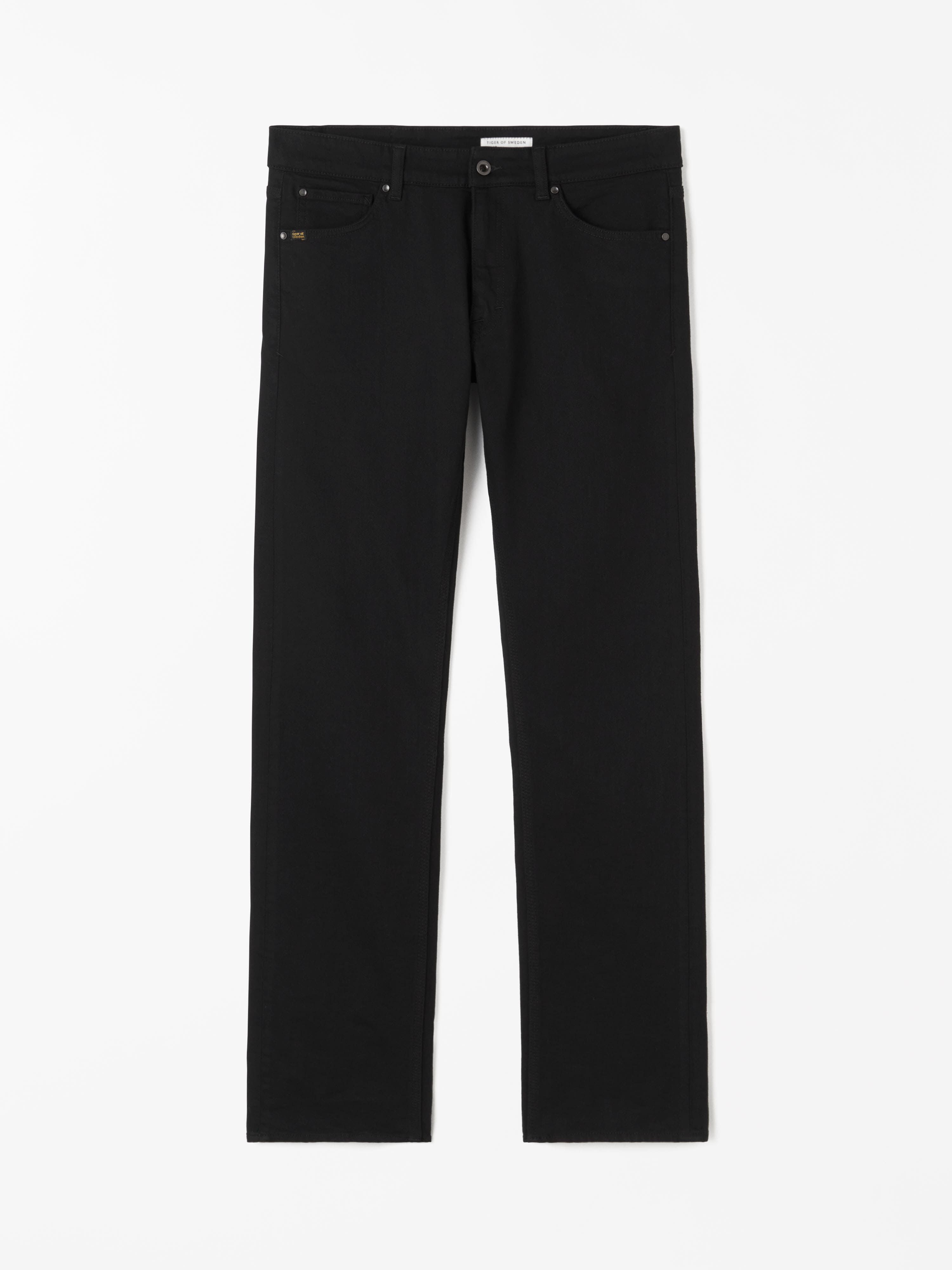 Des Slim-Straight Jeans