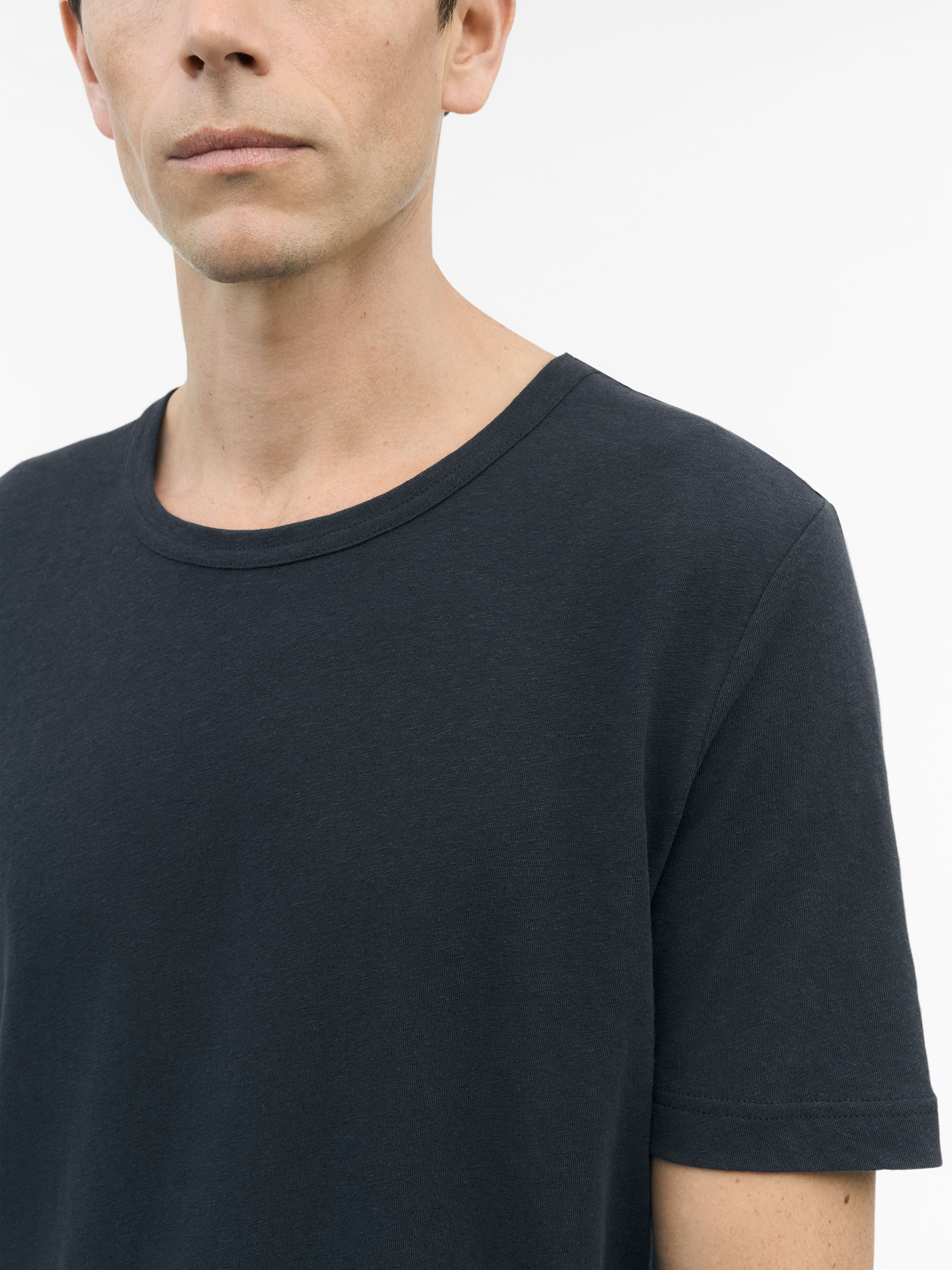 Olaf L Linen Blend T-Shirt