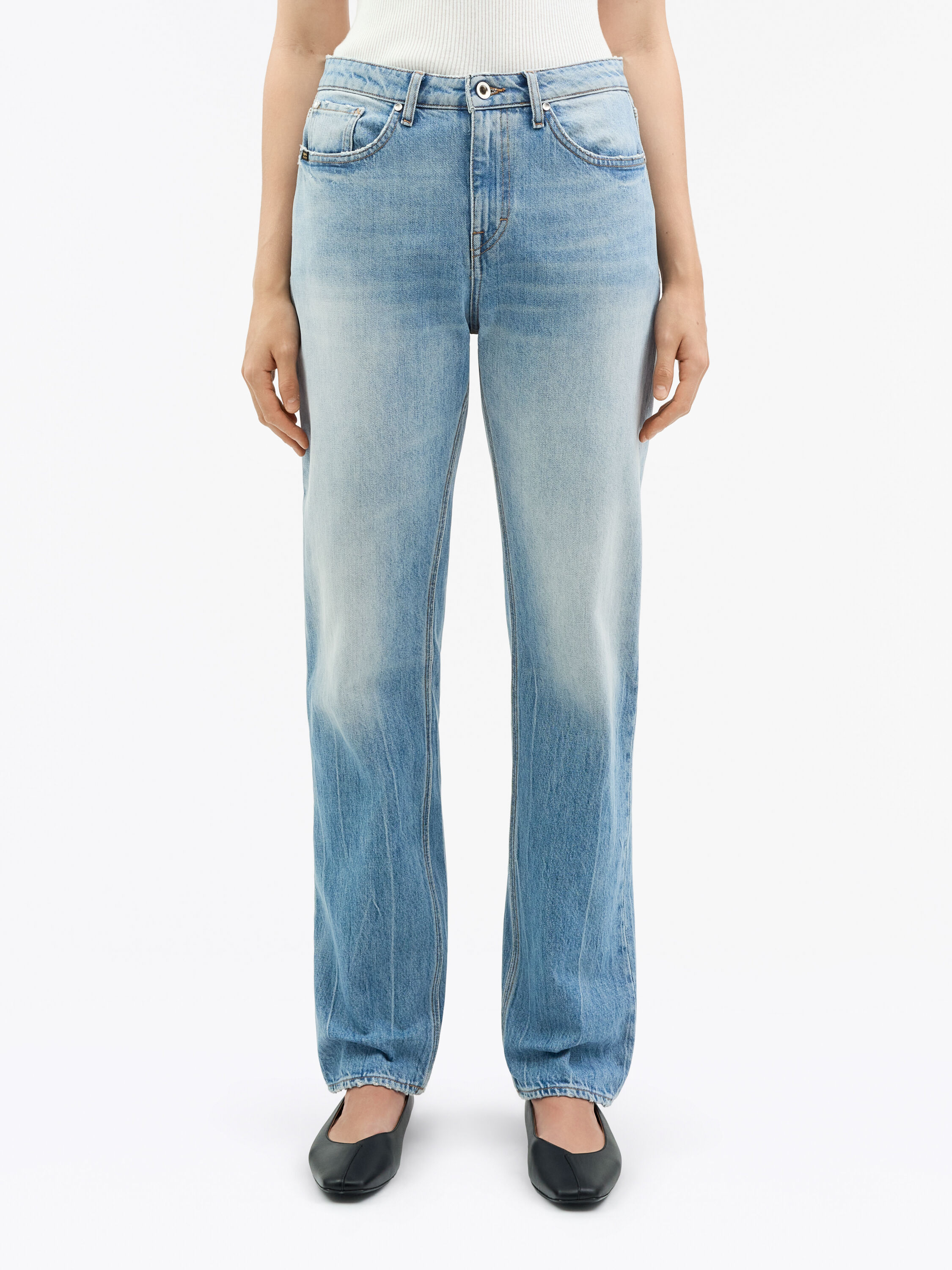 Evee Vision Straight-Leg Jeans