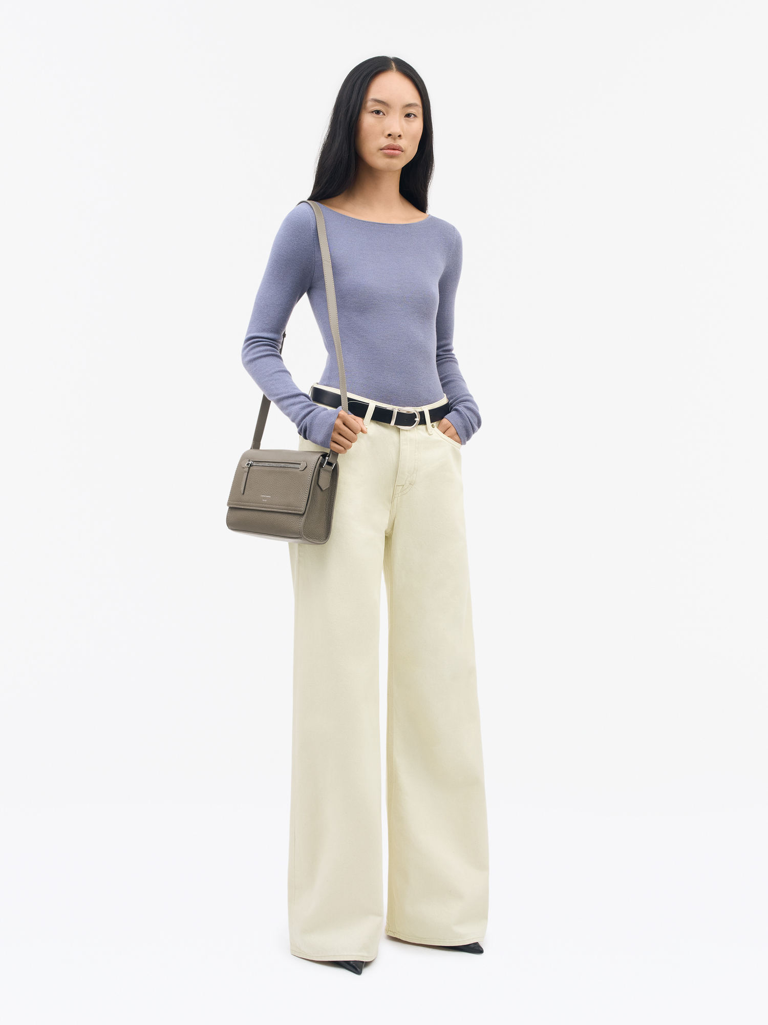 Caprisia Crossbody Leather Bag