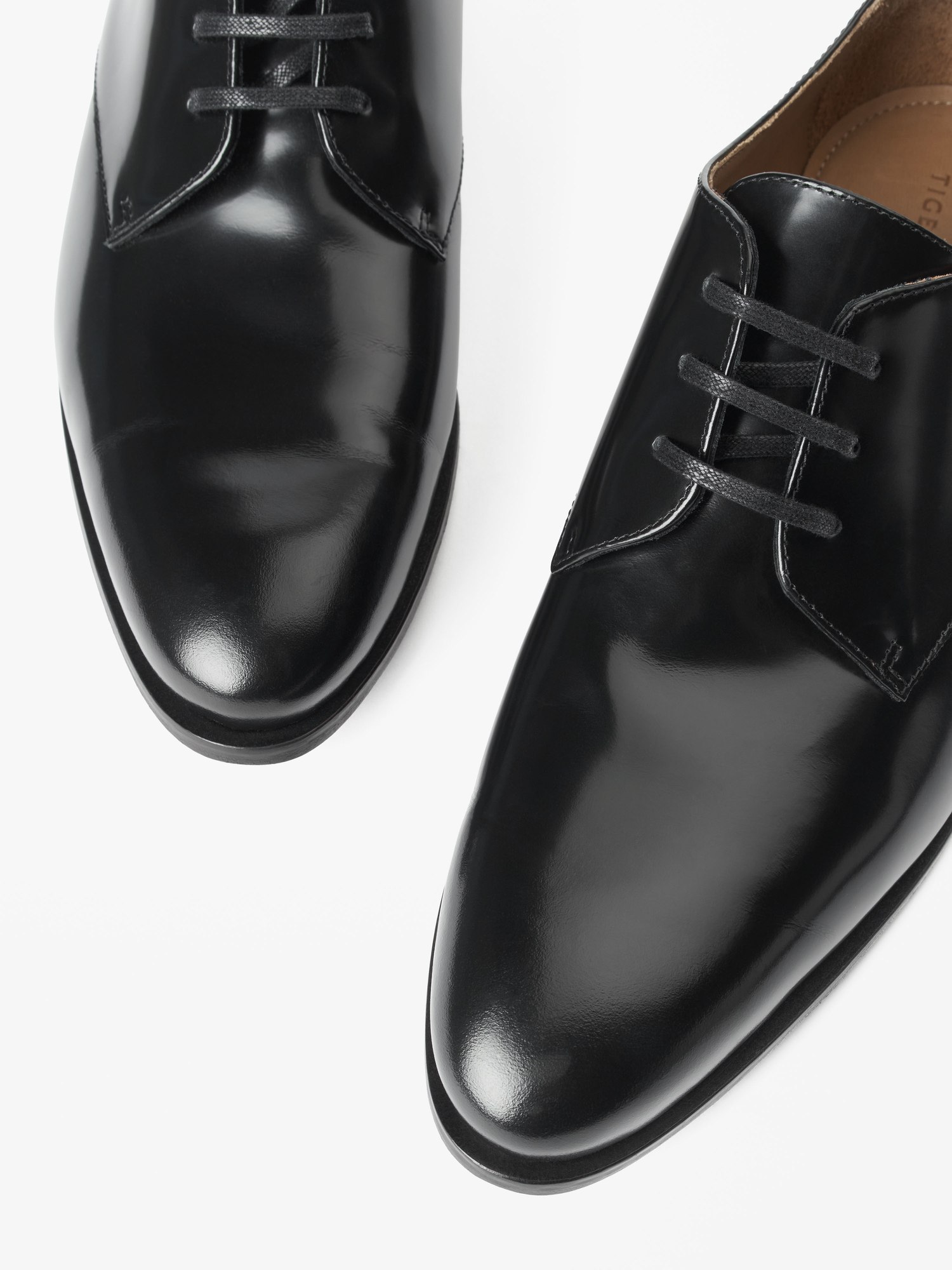 Trigon Shoes In Cow Leather