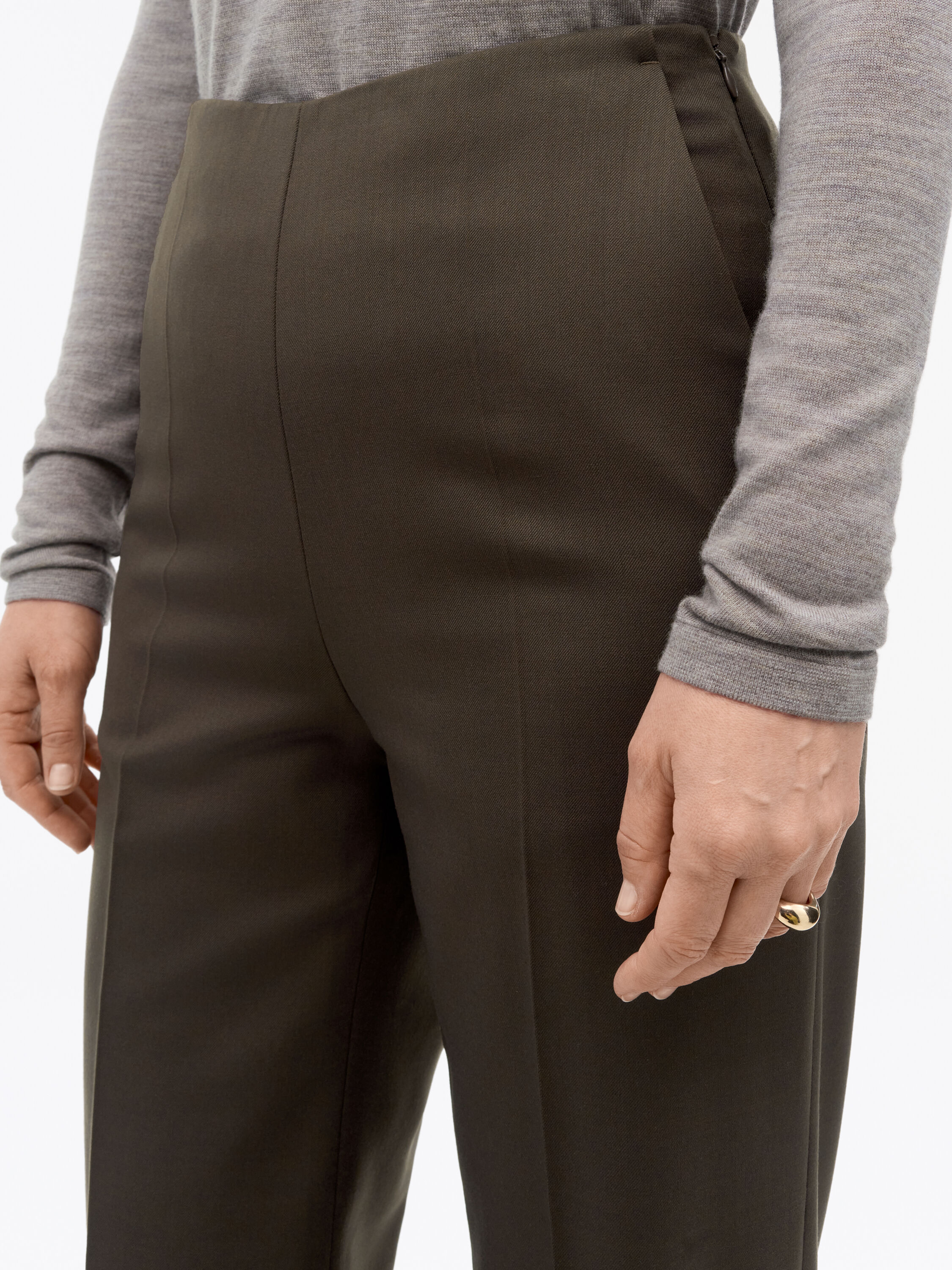 Eliwiraa Brown Wool Suit