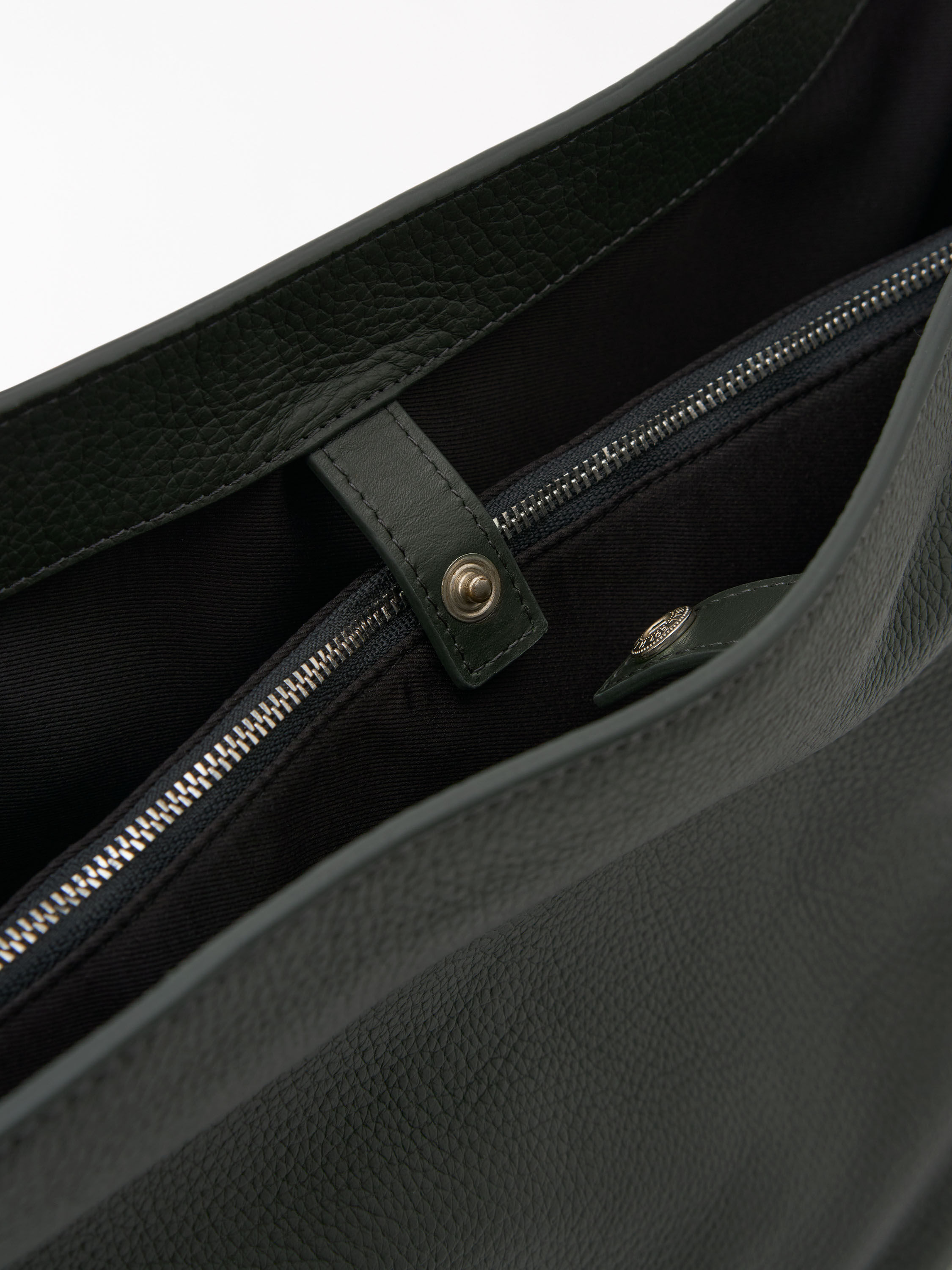 Foru Grainy Leather Bag 