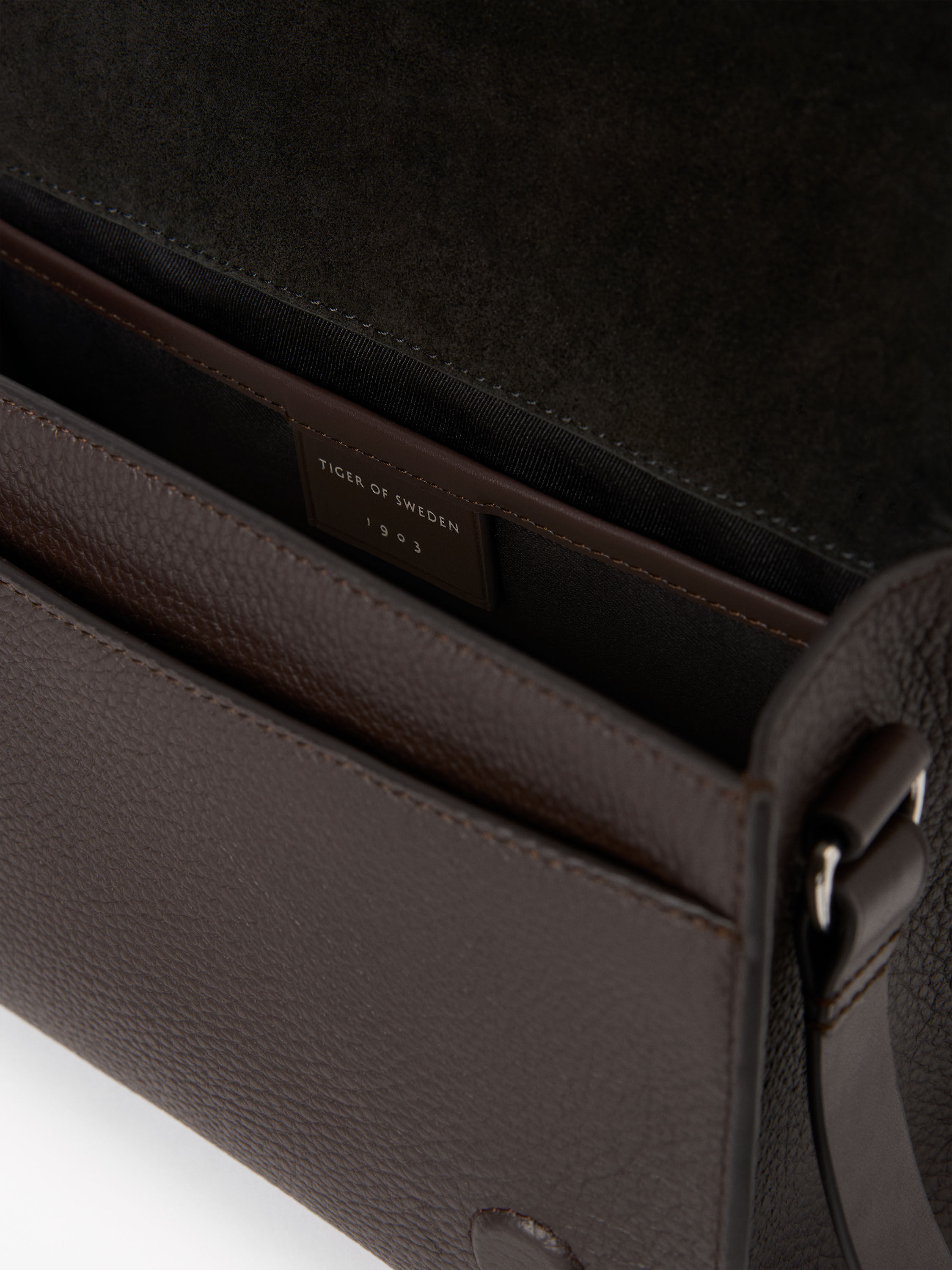Sonti Crossbody Leather Bag