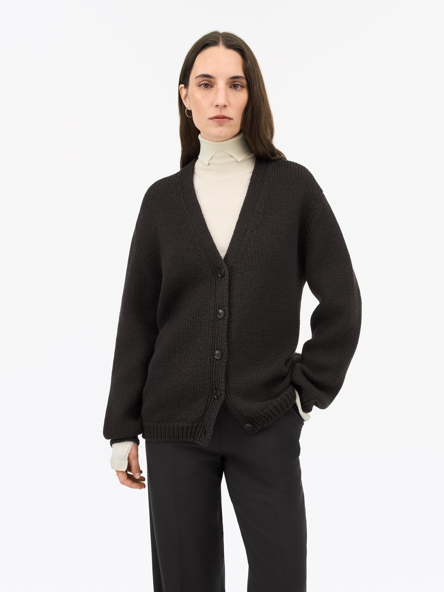 Charlie Schwedischer Wollcardigan
