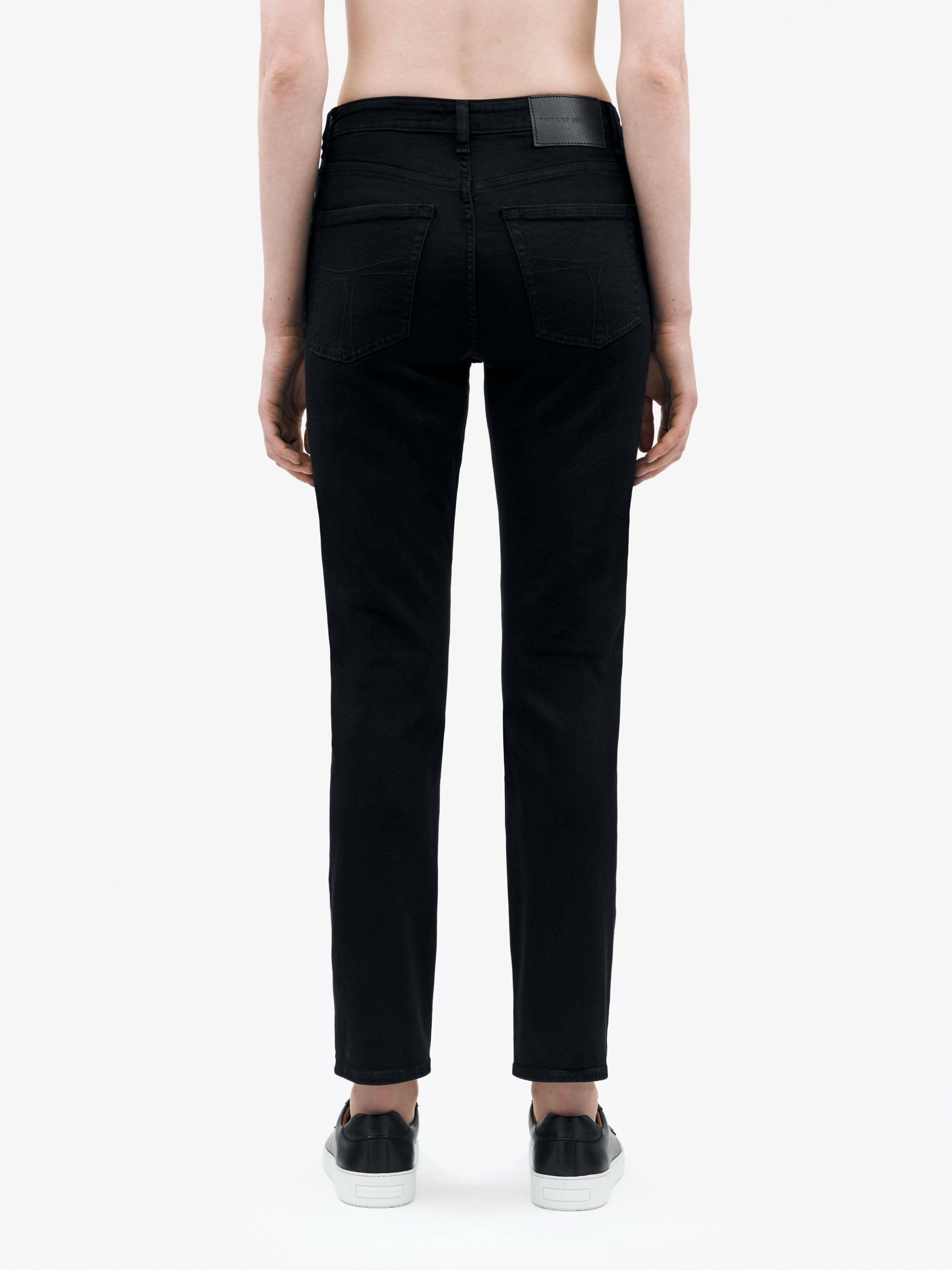 Meg Slim-Fit Jeans