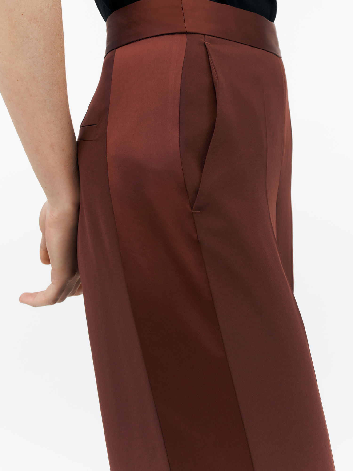 Editea Trousers In Satin