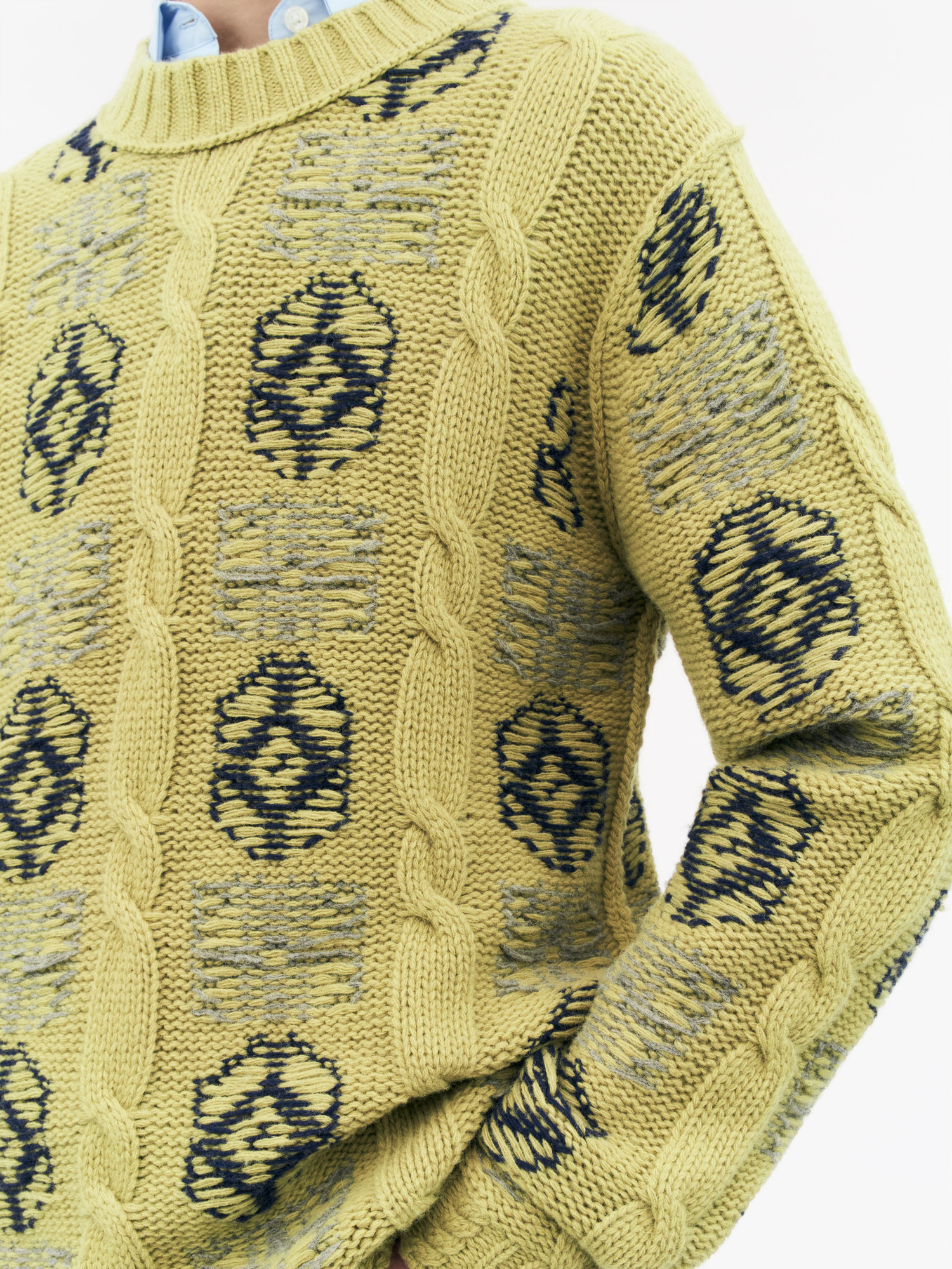 Arnol Sweater