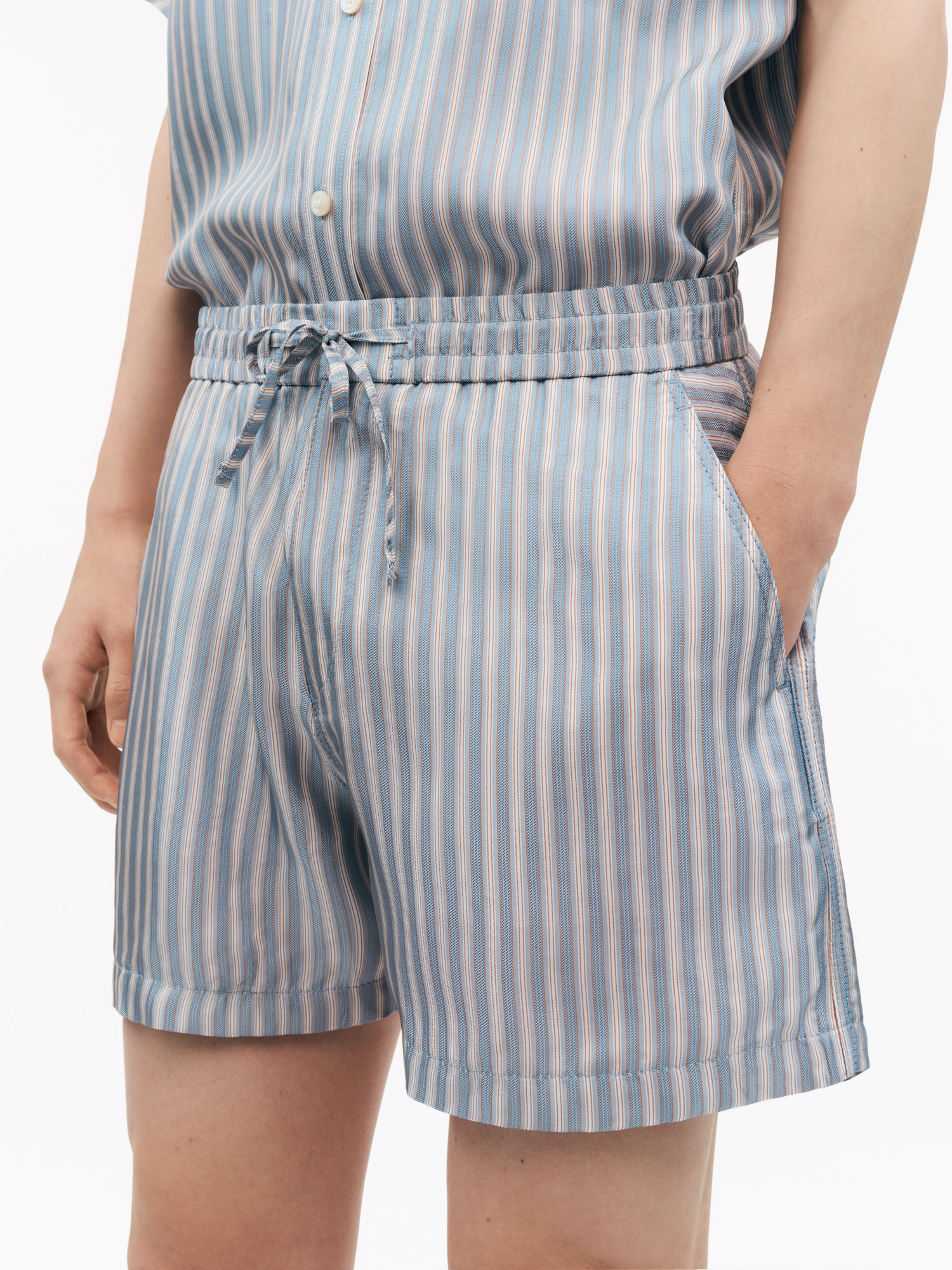 Twolum Shorts