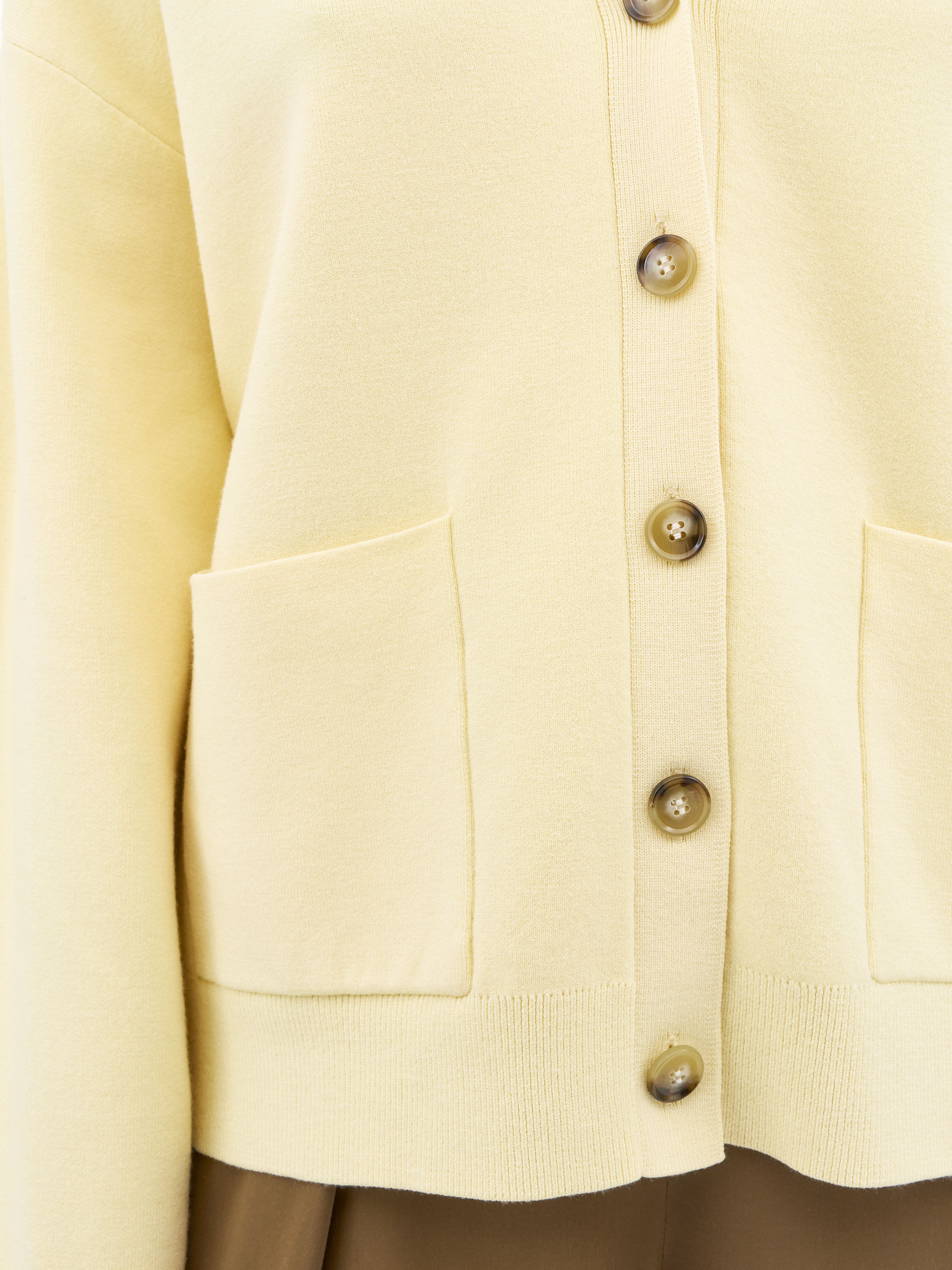 Silvyiya Strickjacke Aus Schwerem Strick 