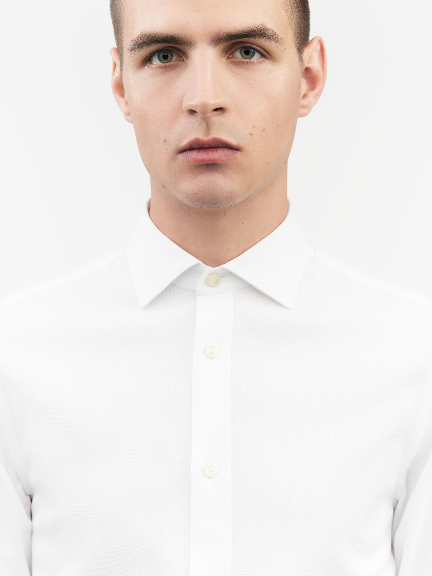 Adley C Cutaway Collar Shirt