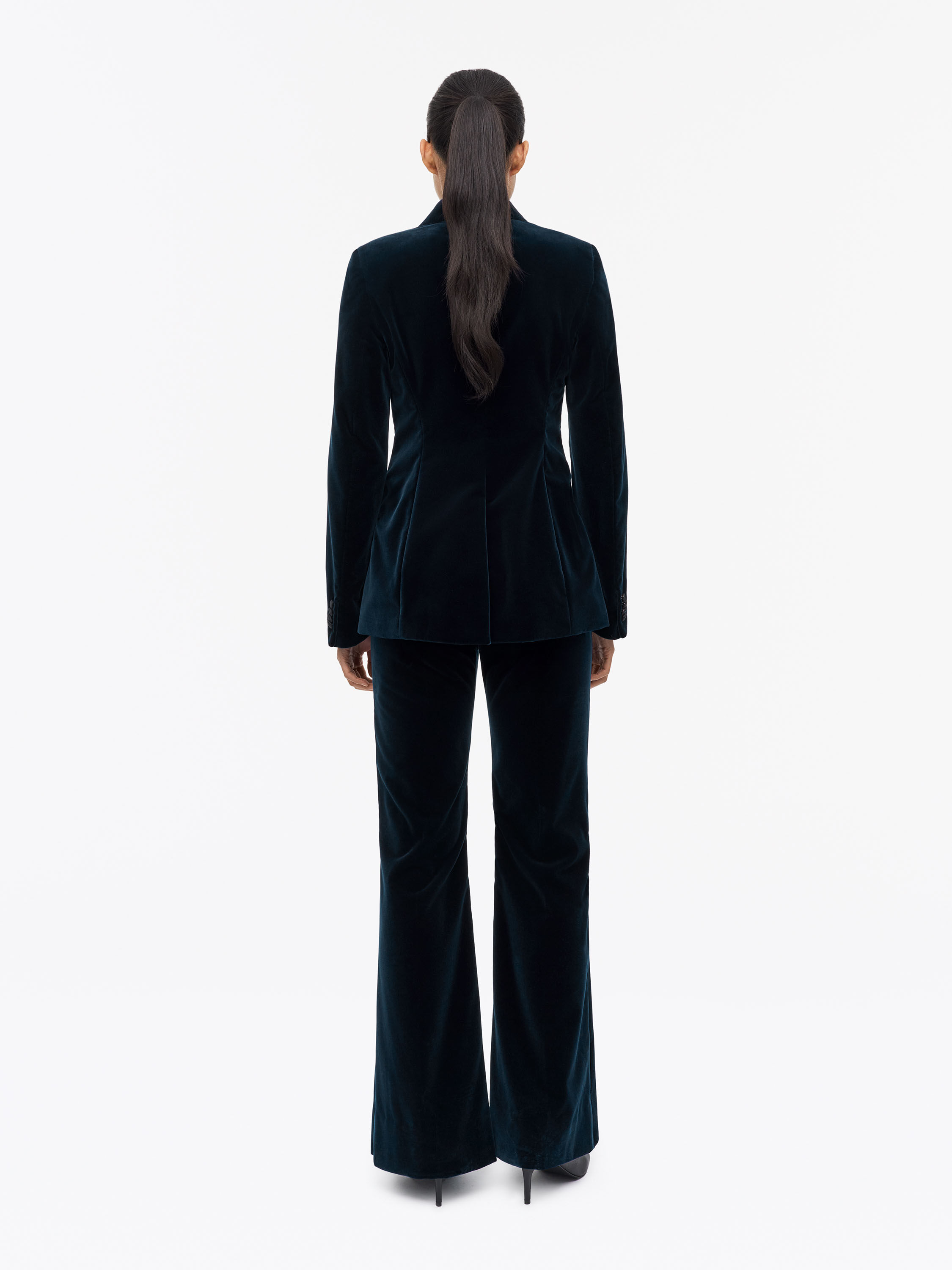 Vinda Velvet Tuxedo Suit
