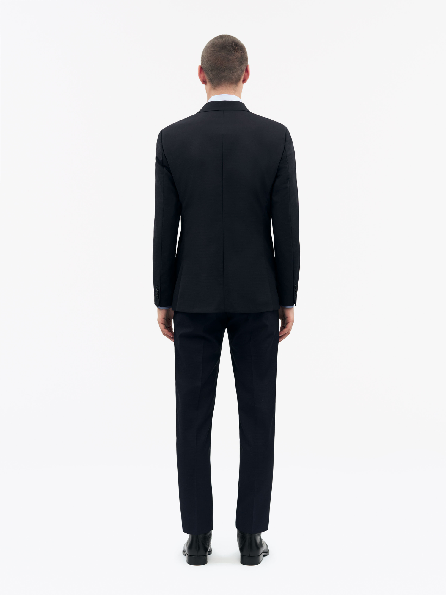 Justin Suit