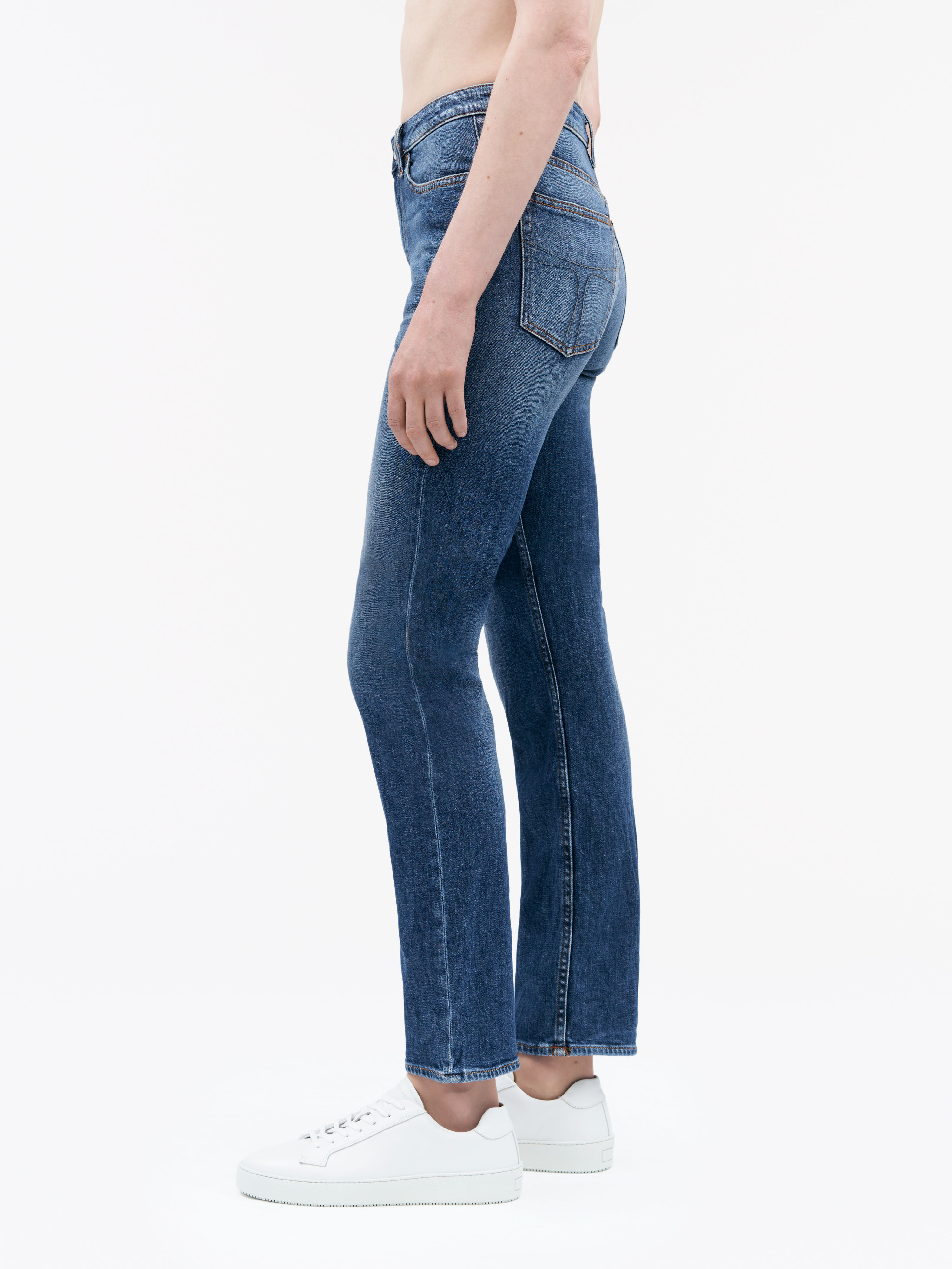 Meg Slim-Fit Jeans