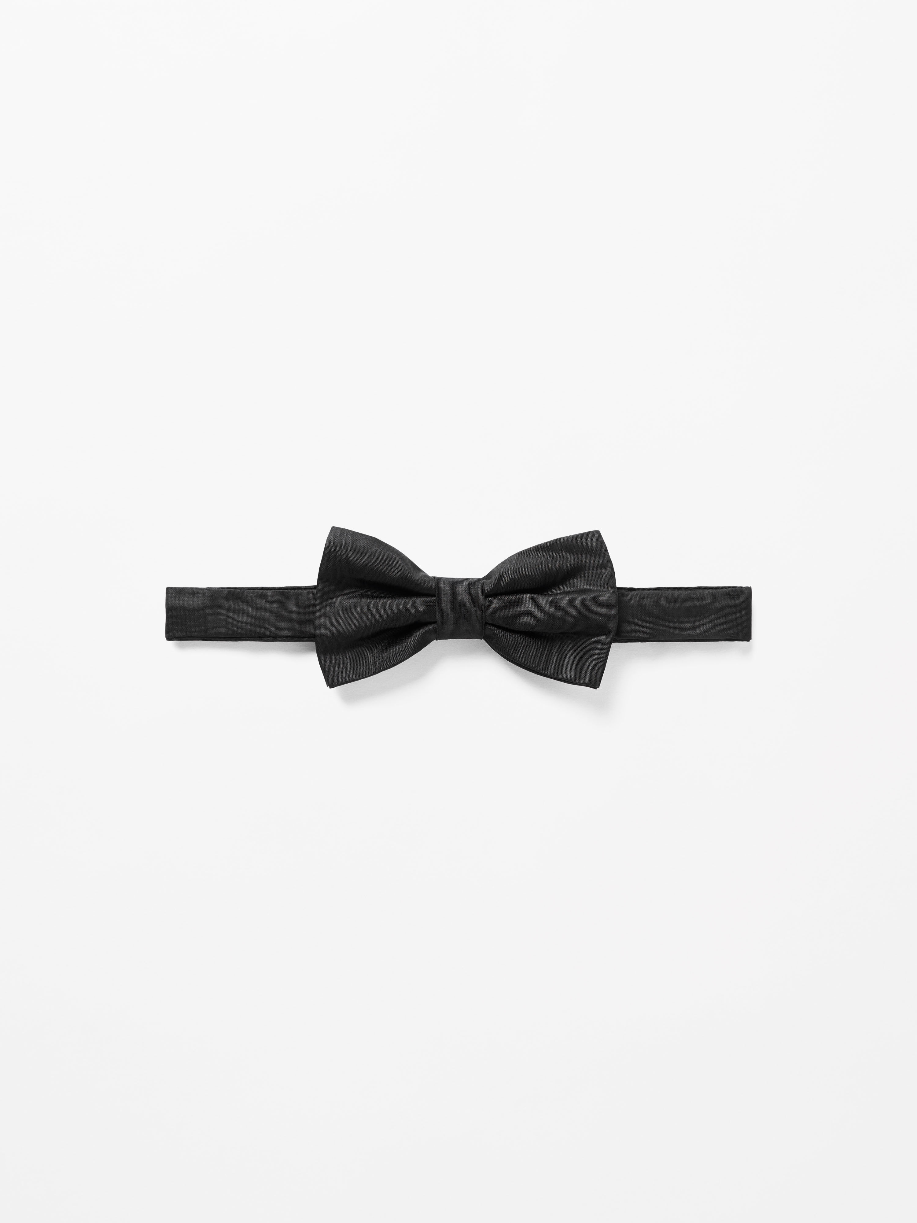 Soirae Bowtie
