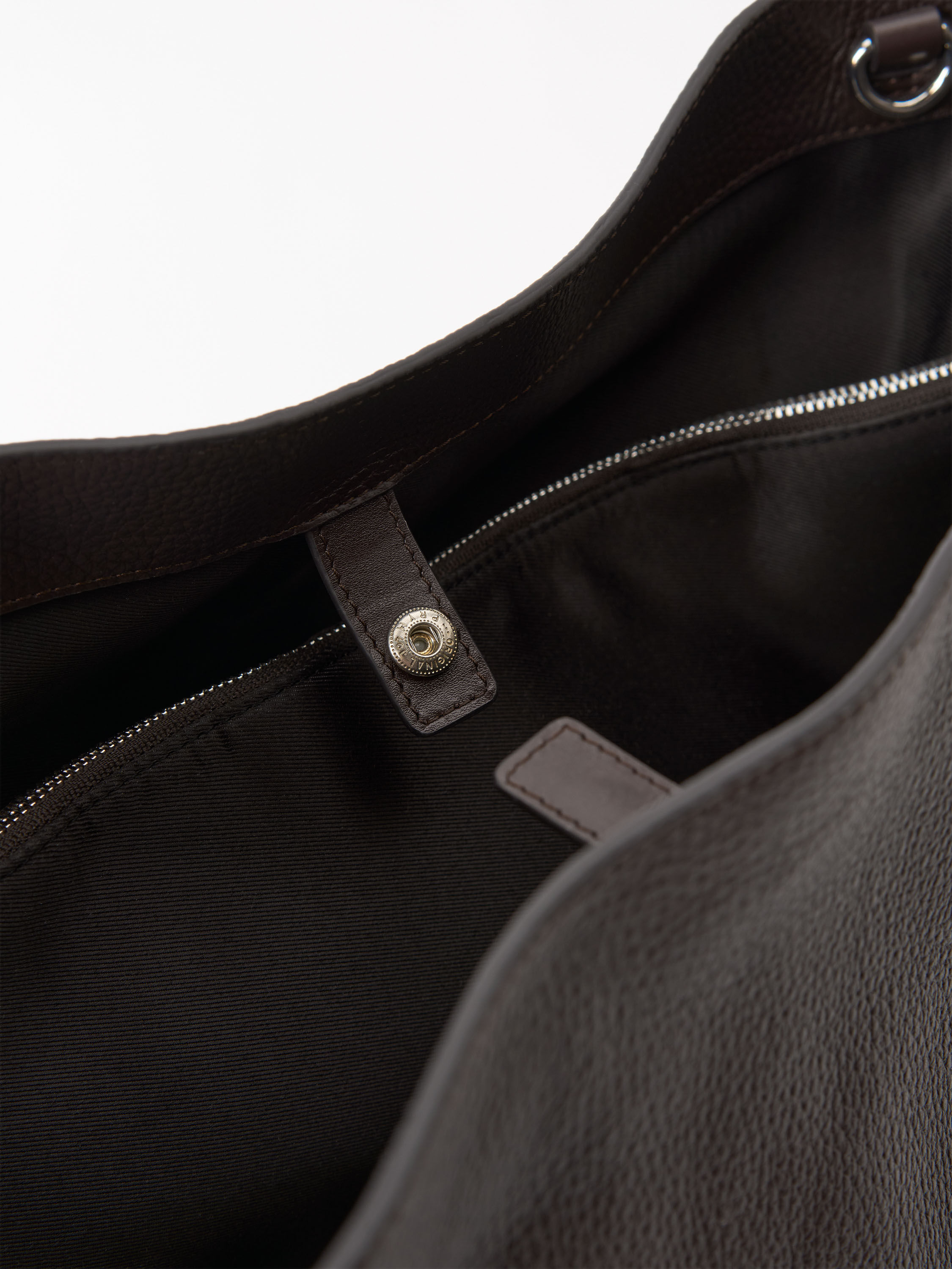 Foru Grainy Leather Bag 