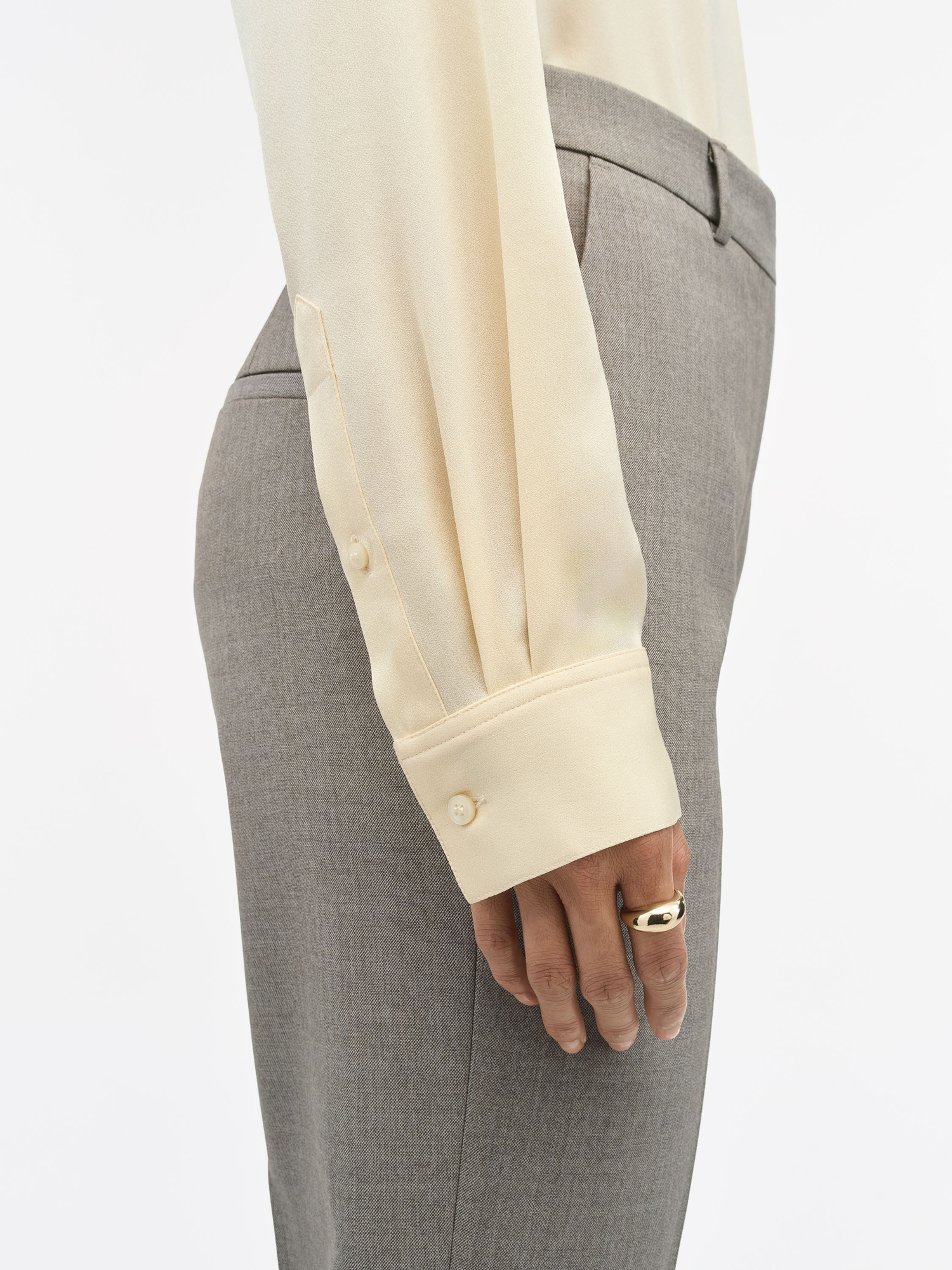 Pointed Collar Celsa Shirt