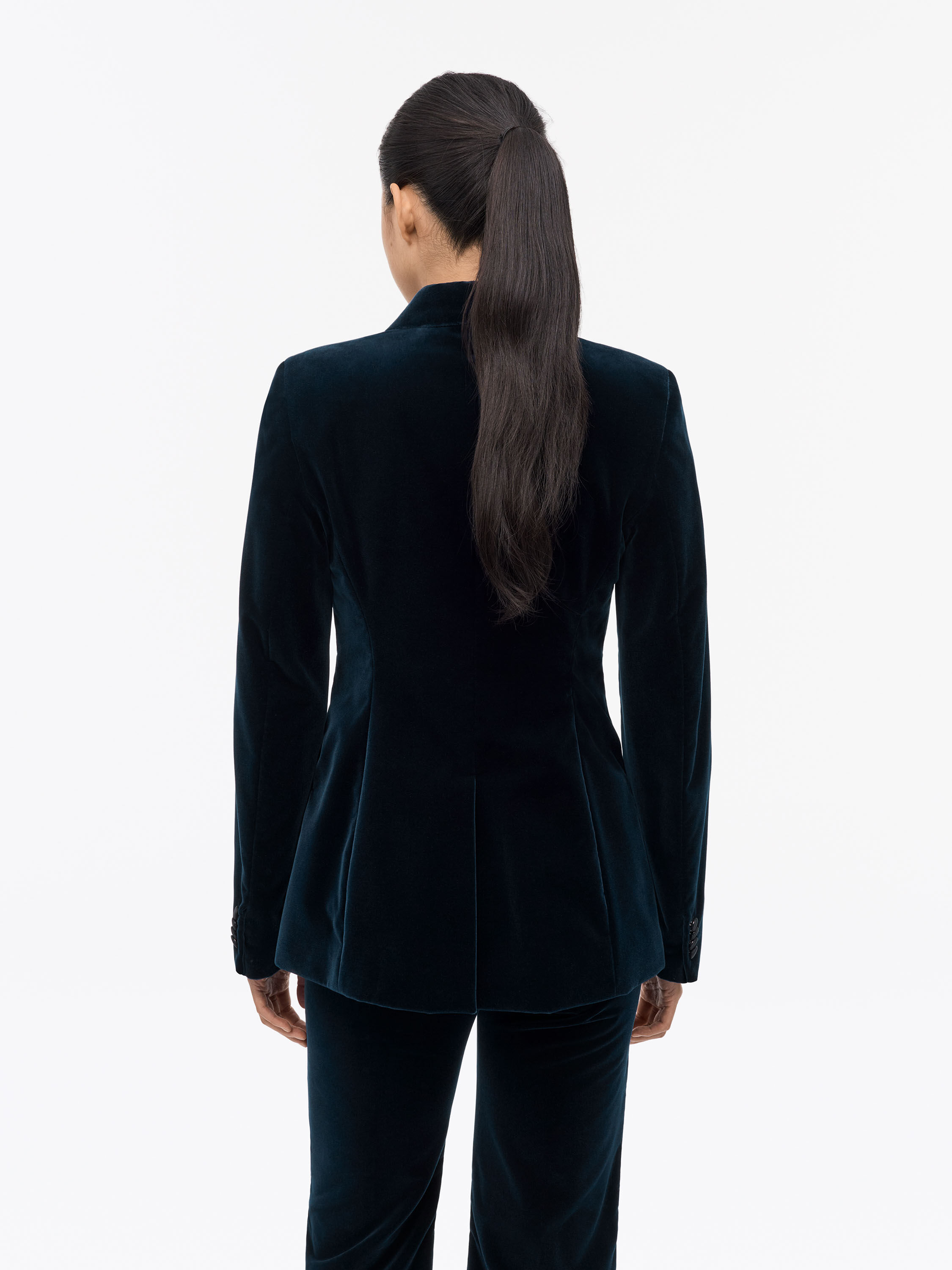 Vinda Velvet Tuxedo Suit