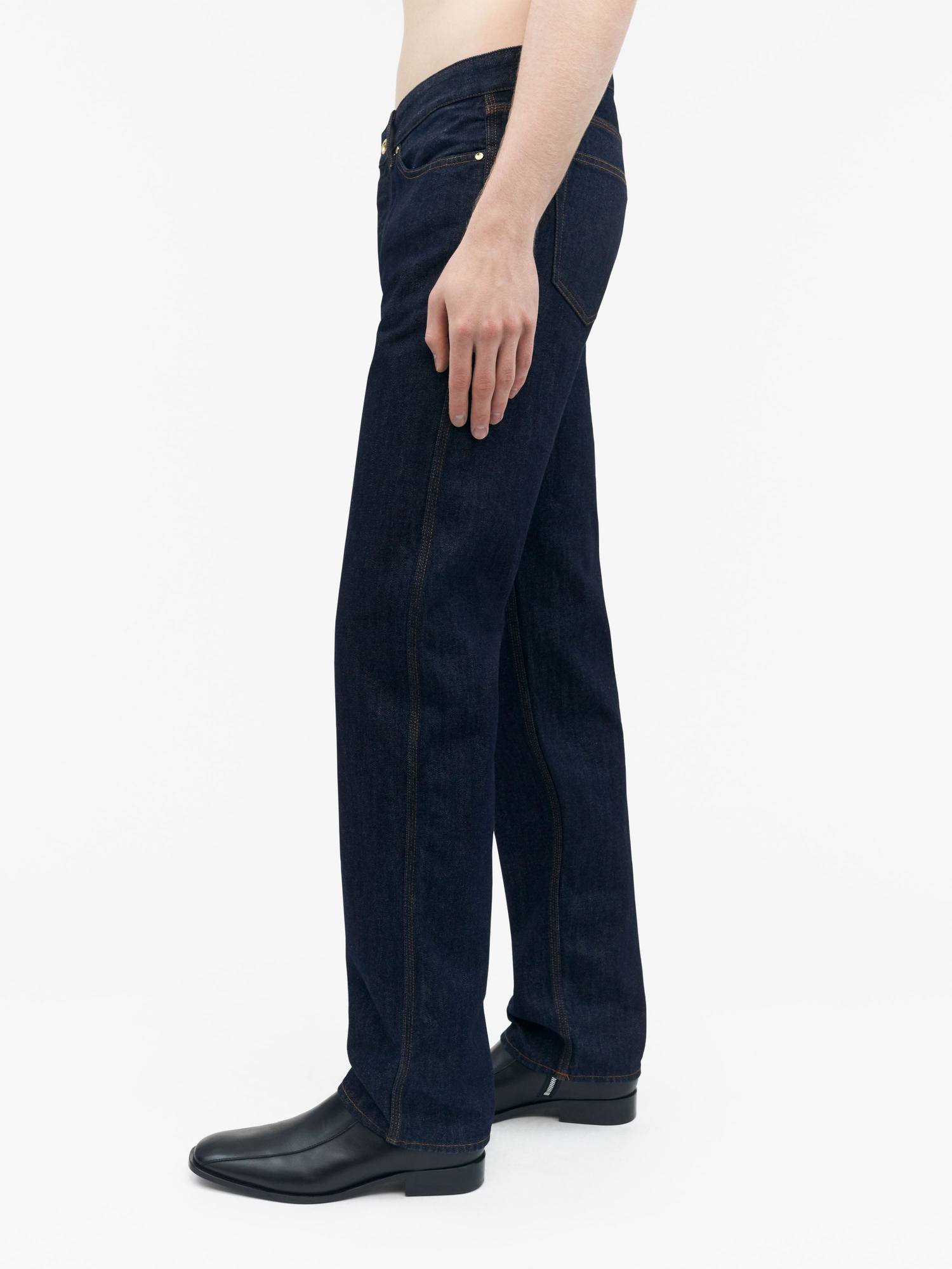 Alec Jeans