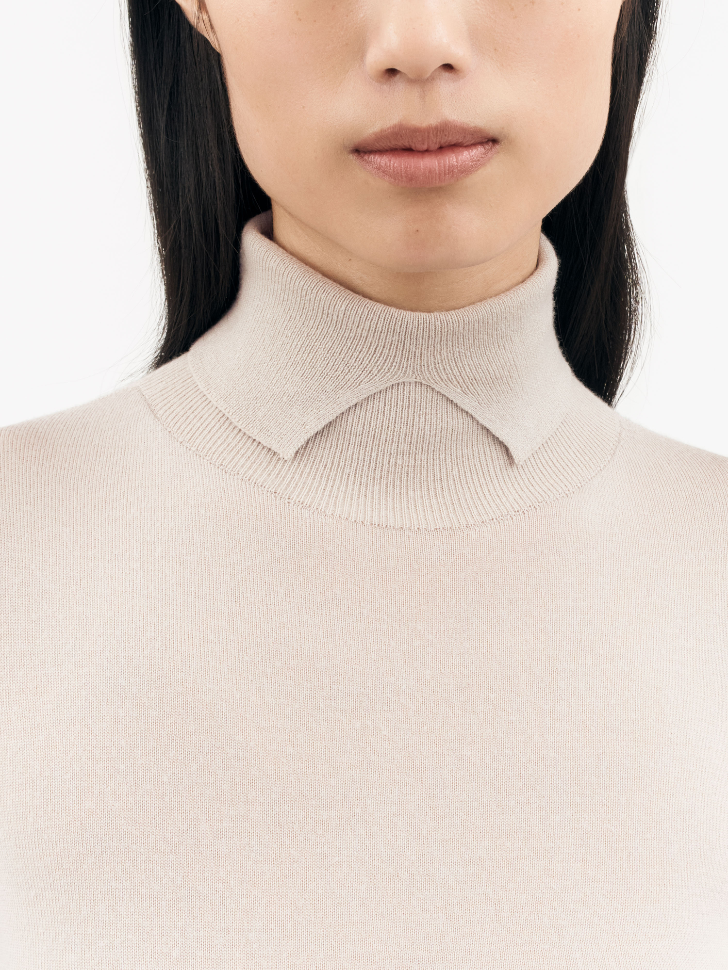 Aminha Sweater