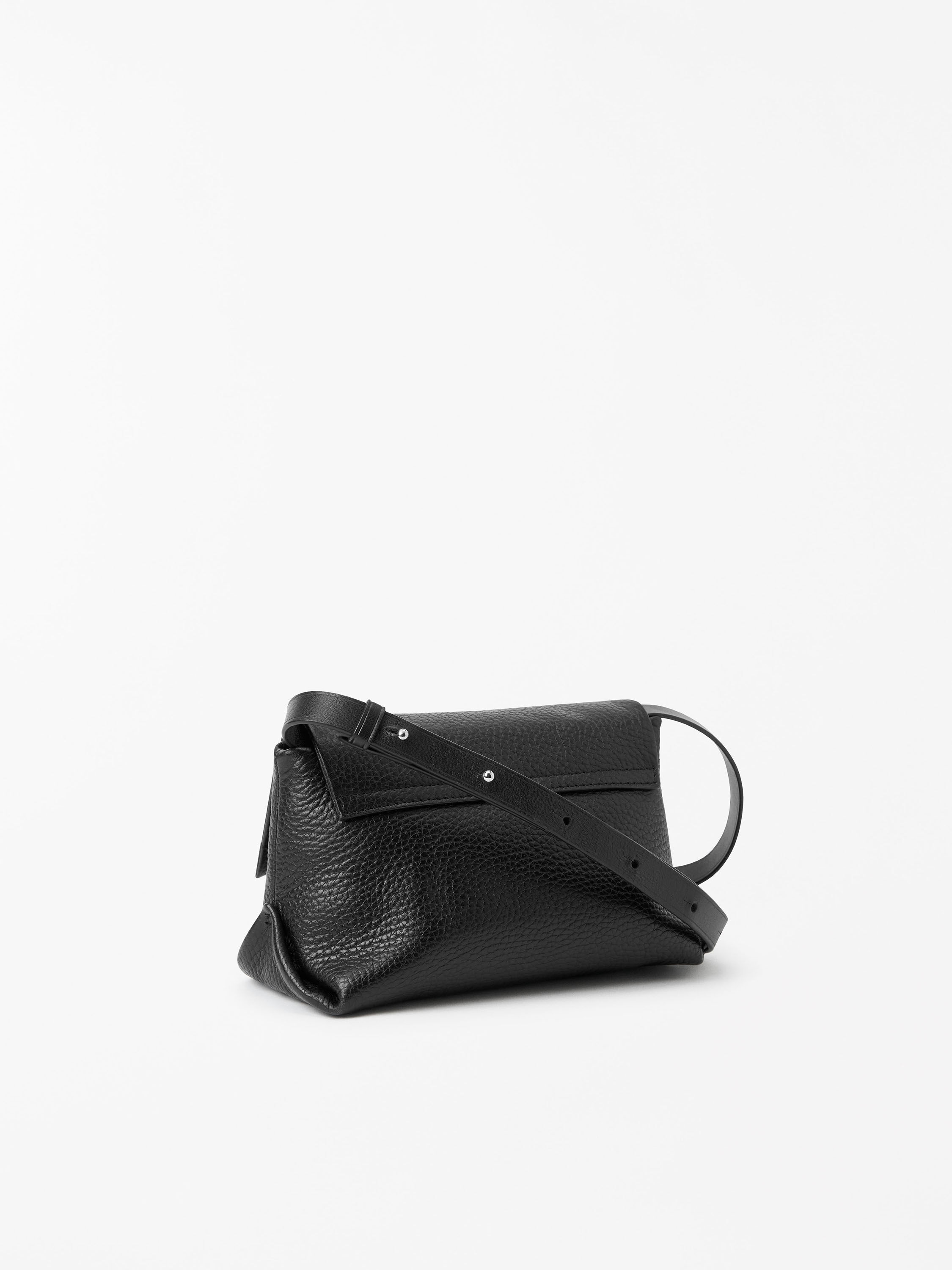 Paina Elegant Crossbody Bag