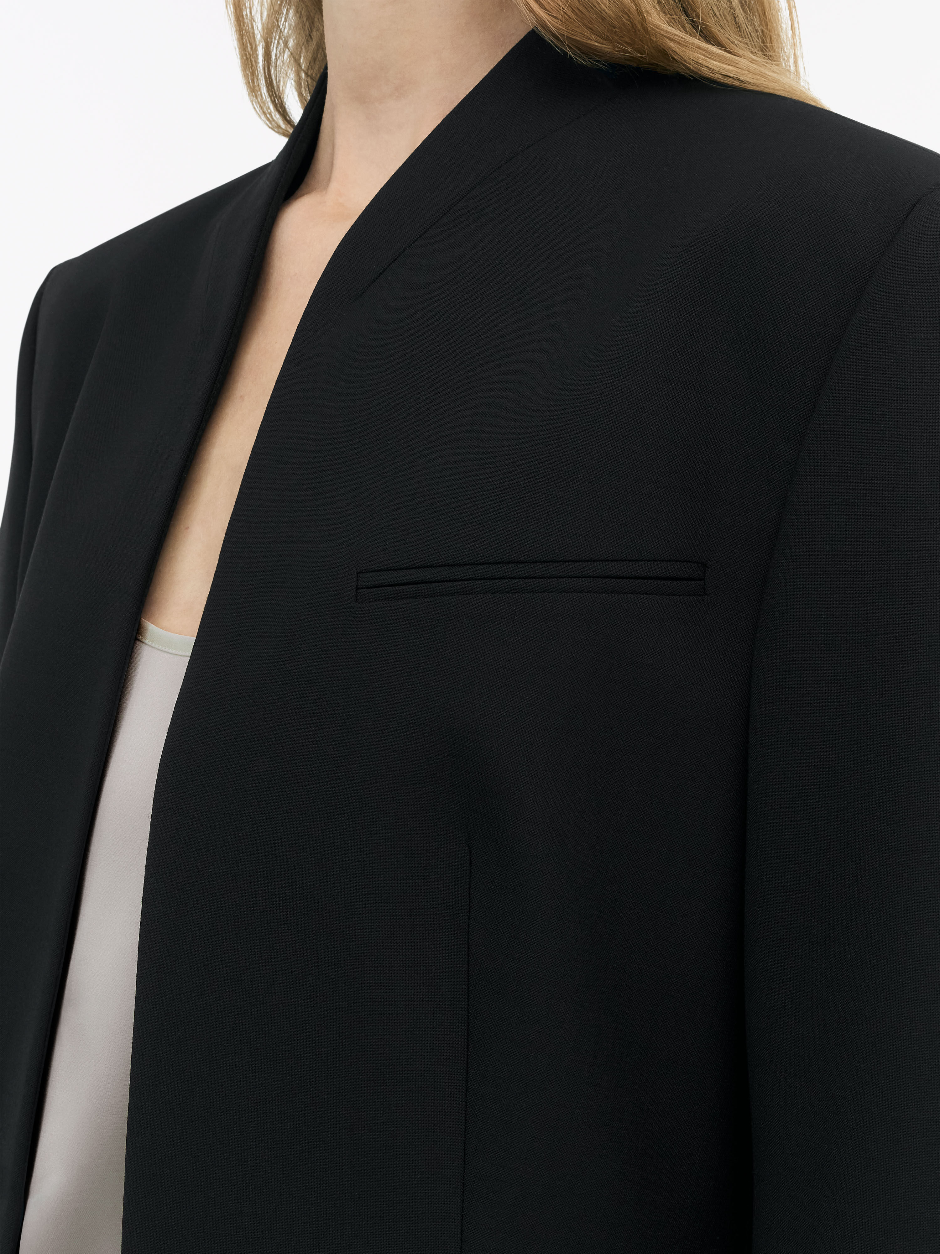 Everly Jakkes&aelig;t i Polyester-uldblanding