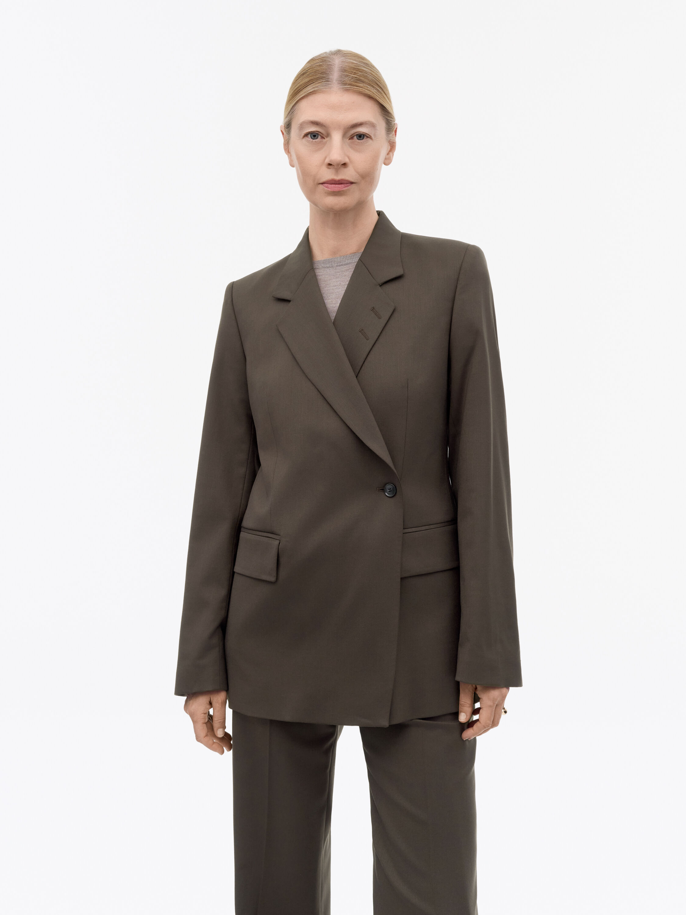 Eliwiraa Brown Wool Suit