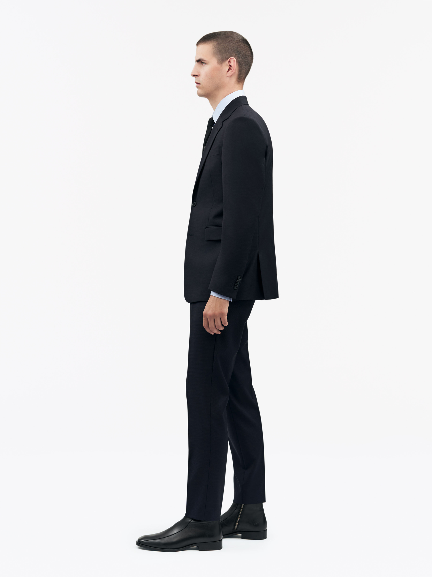 Justin Suit