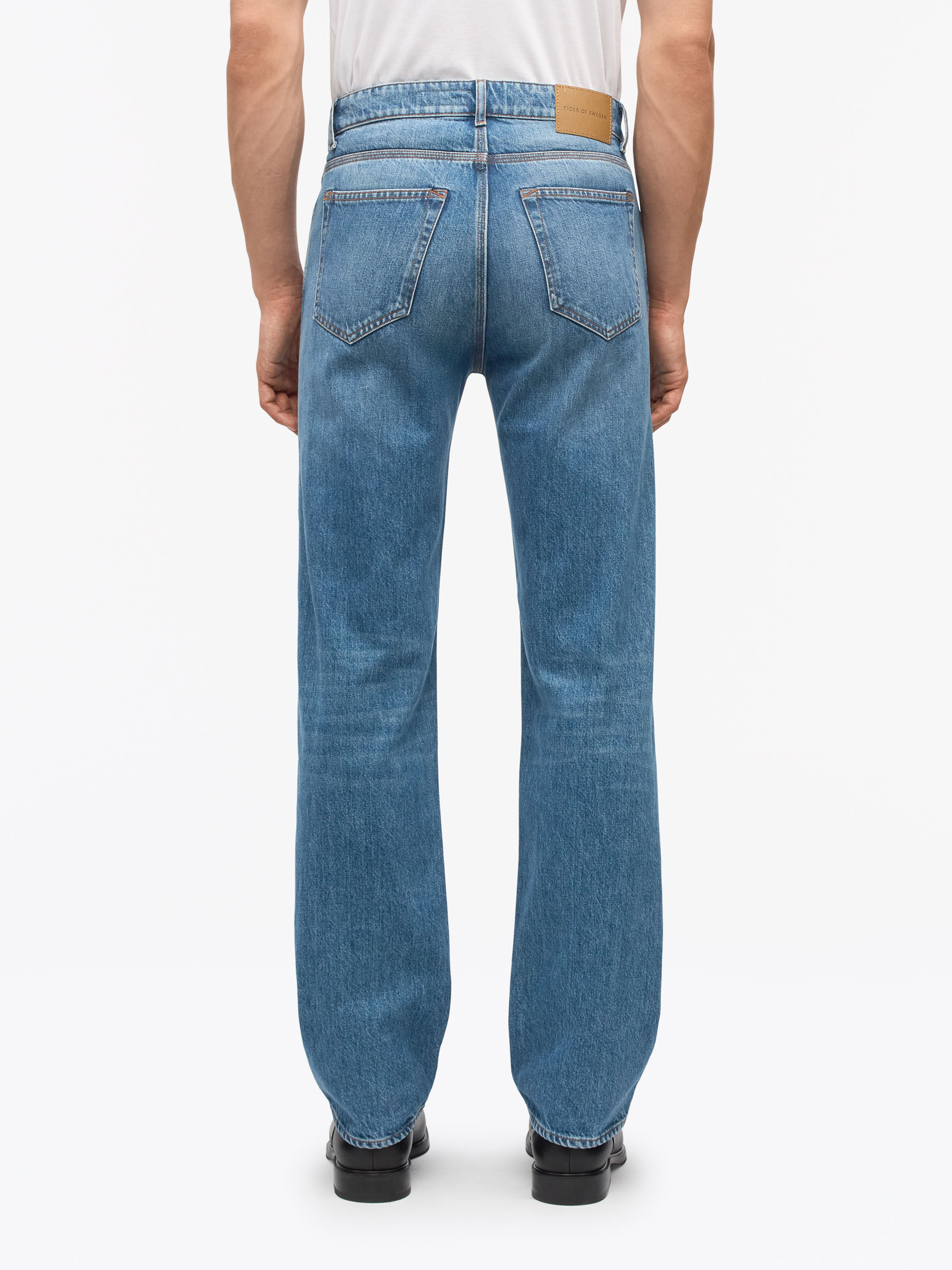 Alec Regular-Straight Jeans