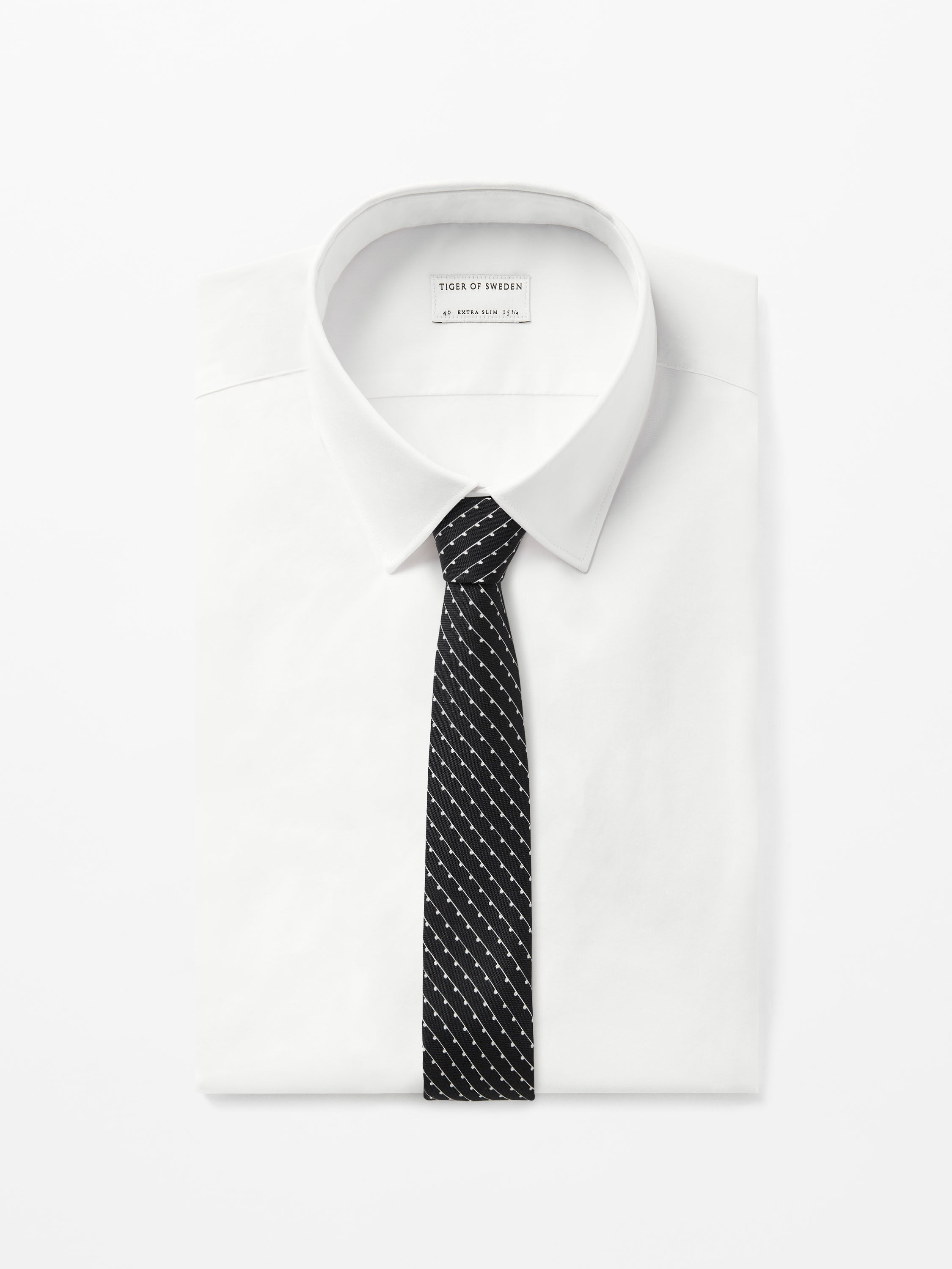 Quin Silk Dot Tie