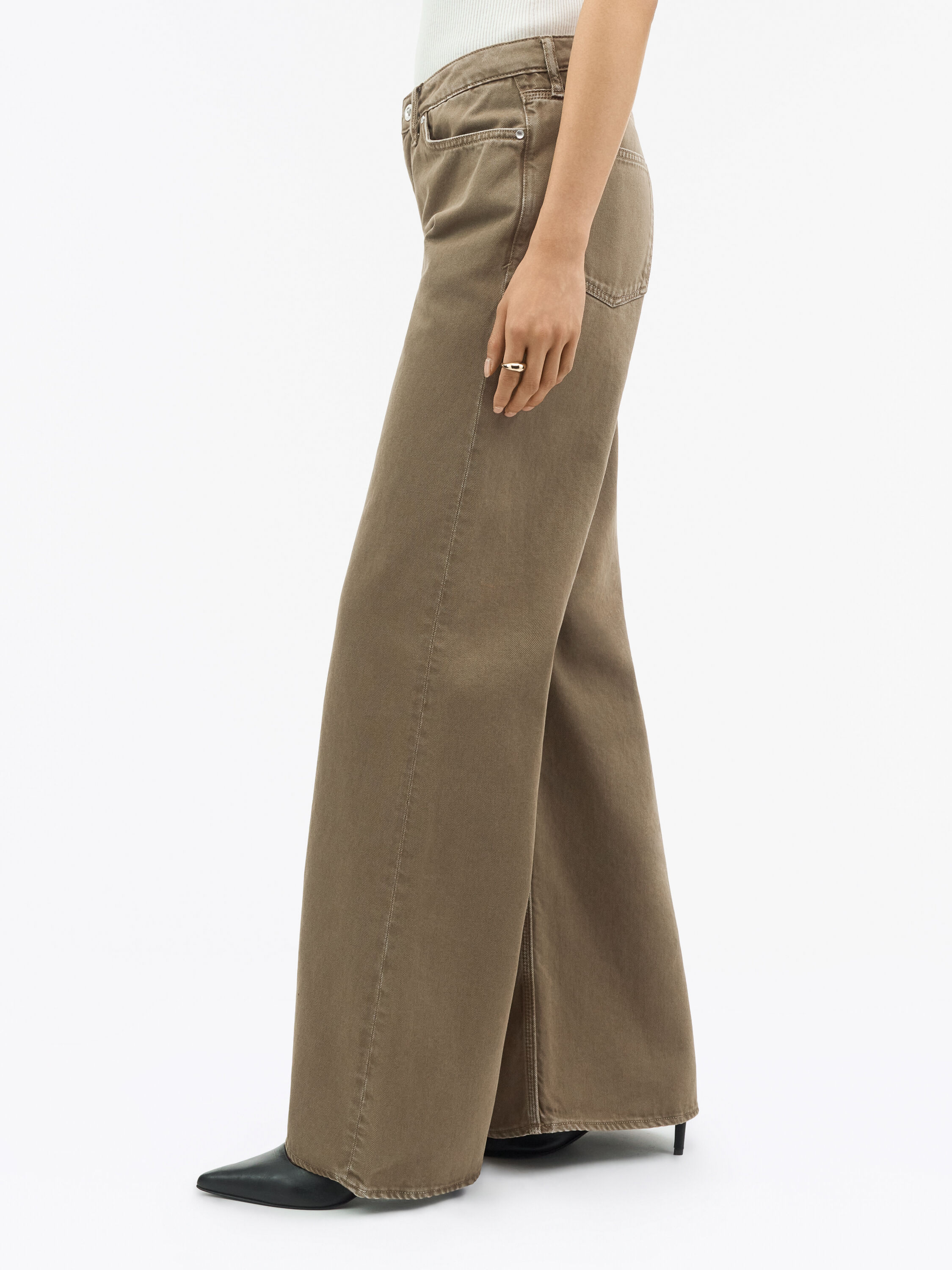 Kinne Loose Fit Jeans