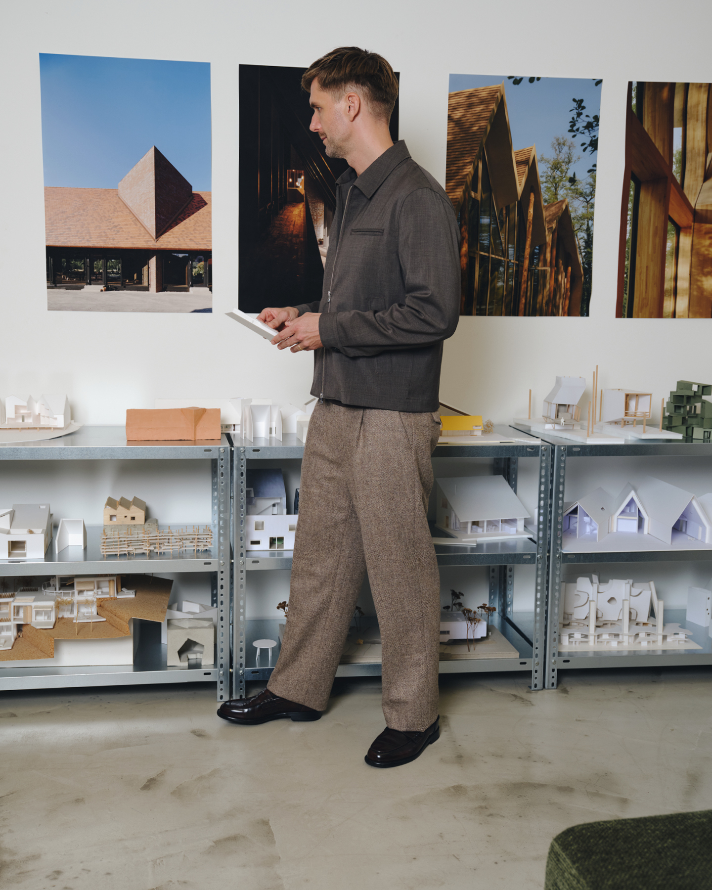 Sigurd in beige trousers and brown jacket