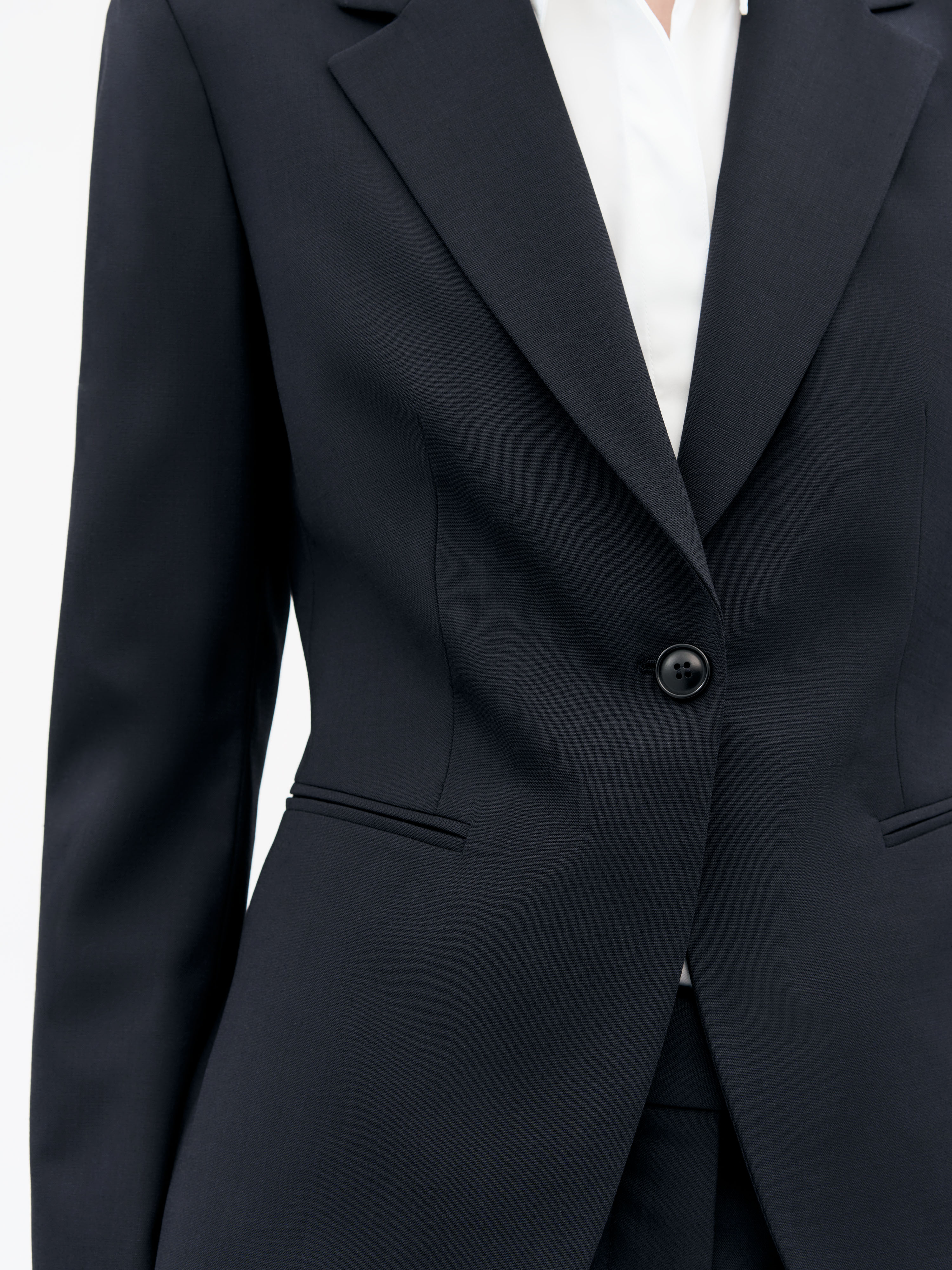 Detail of mirja blazer