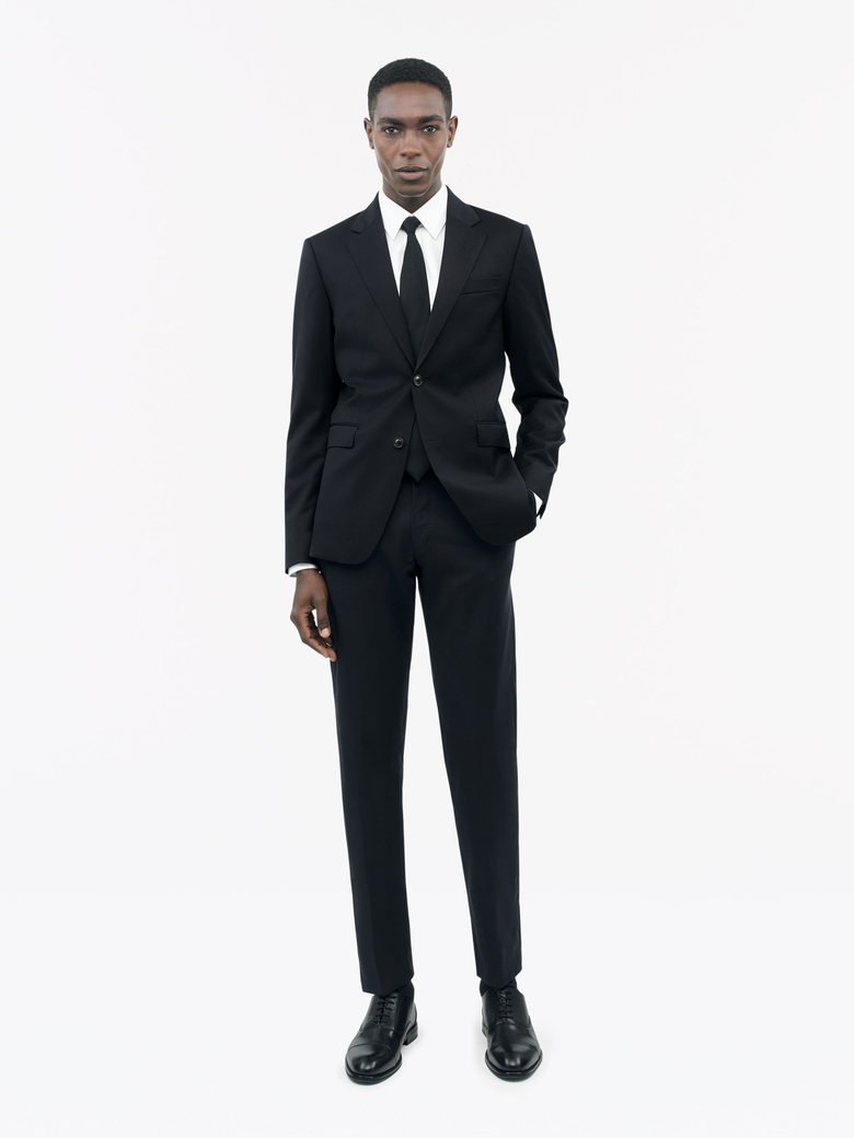 Justin suit in navy
