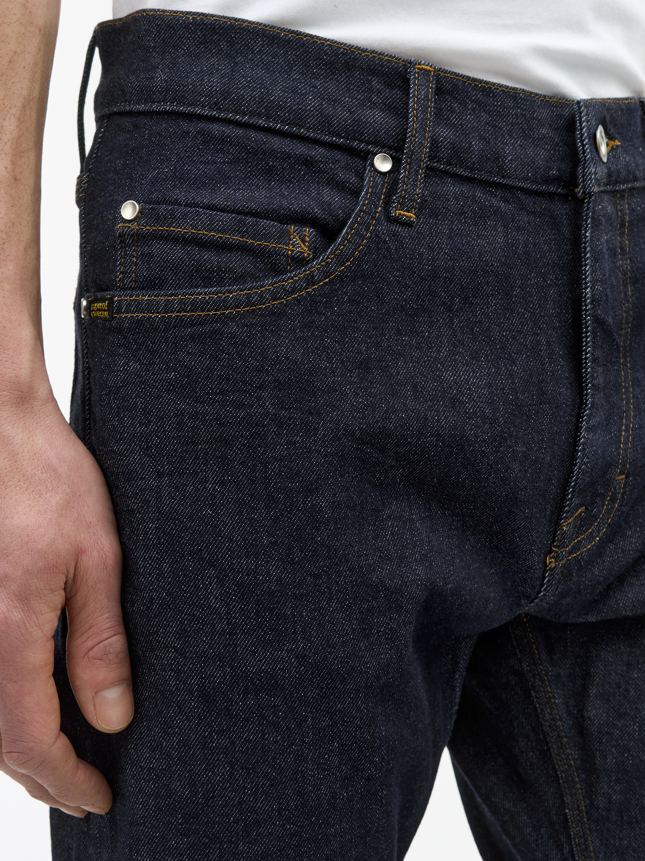 Pistolero jean in navy detail