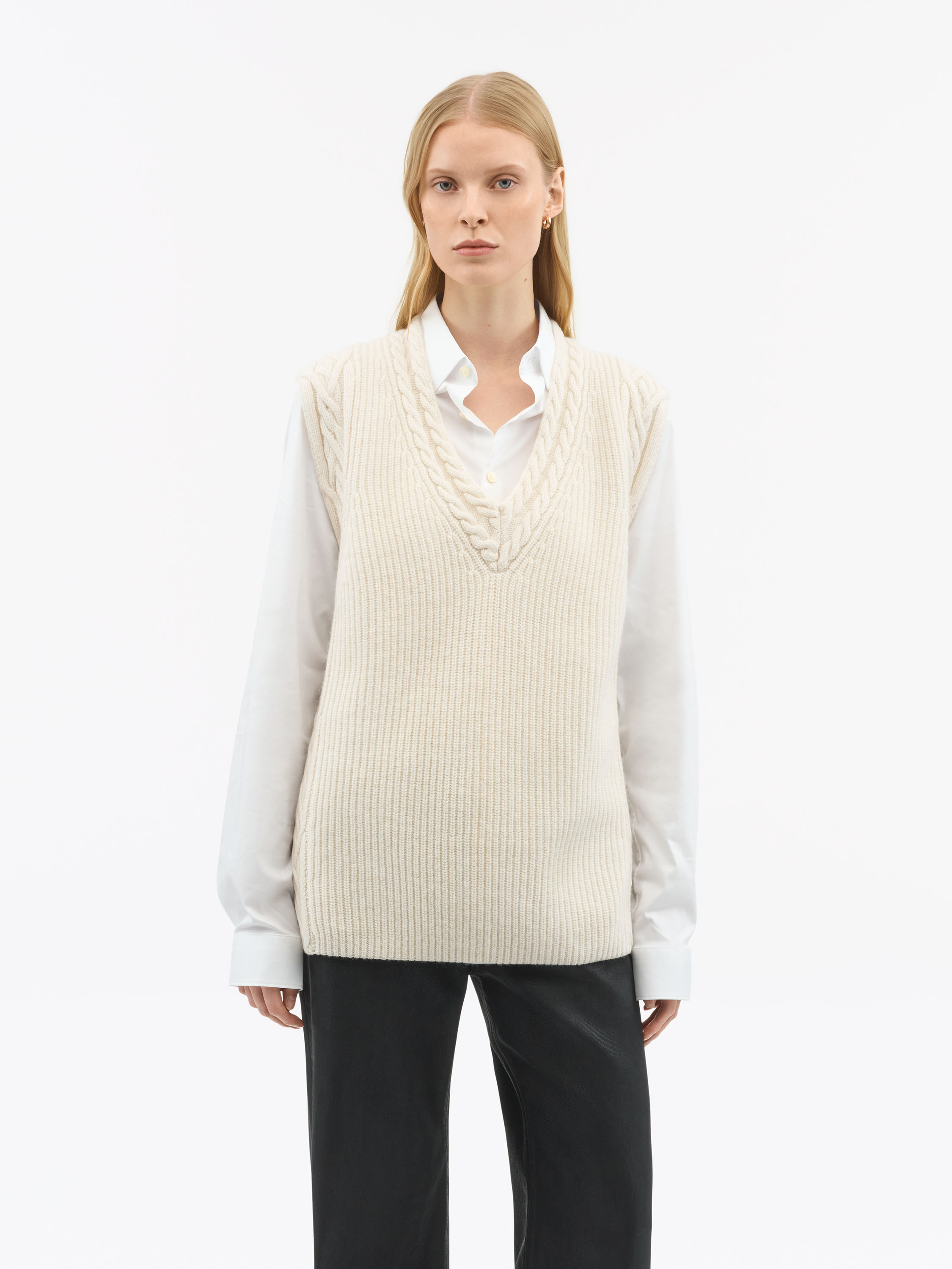 Amber Knitted Vest-image