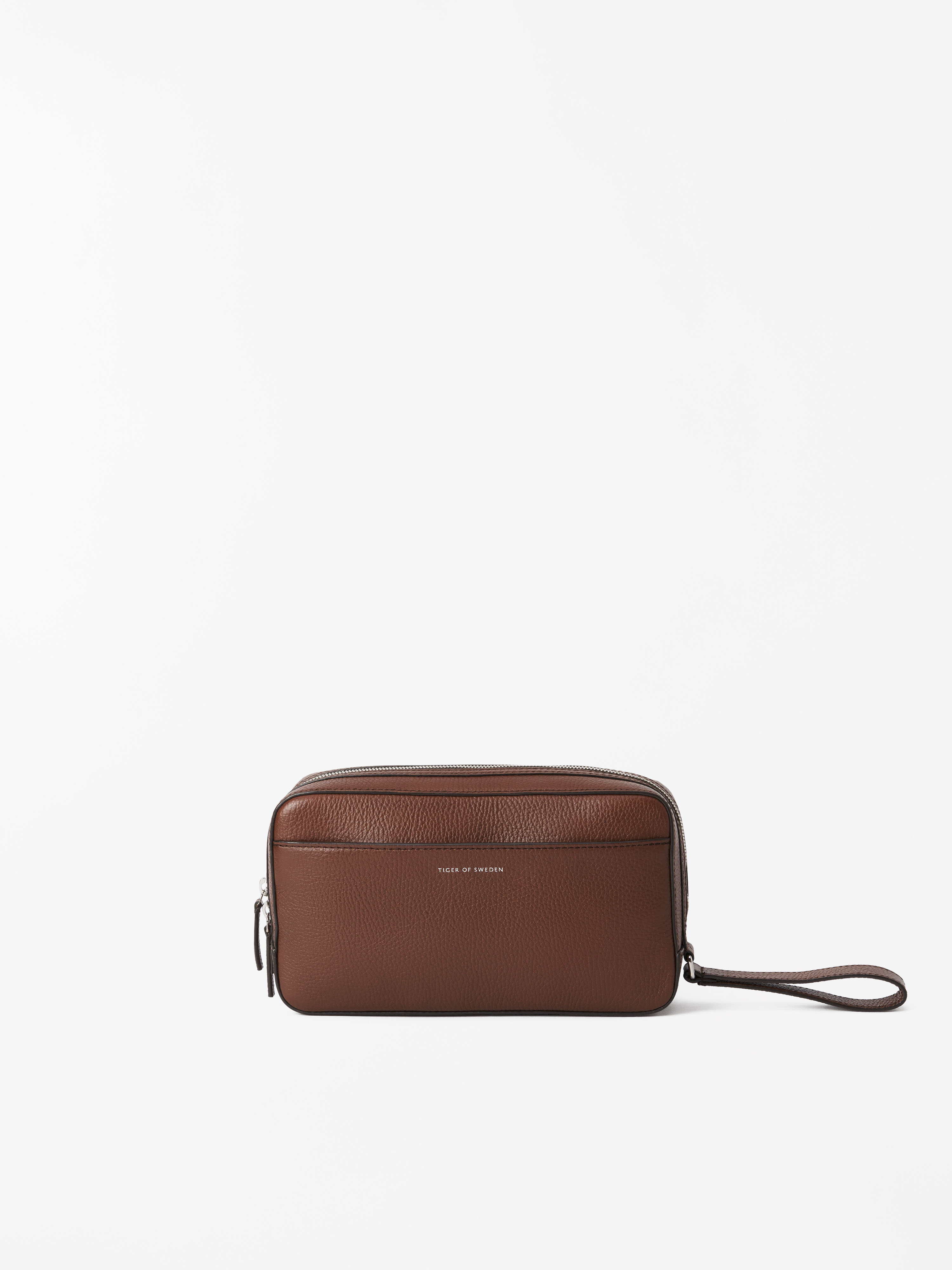 Wes Leather Wash Bag - image